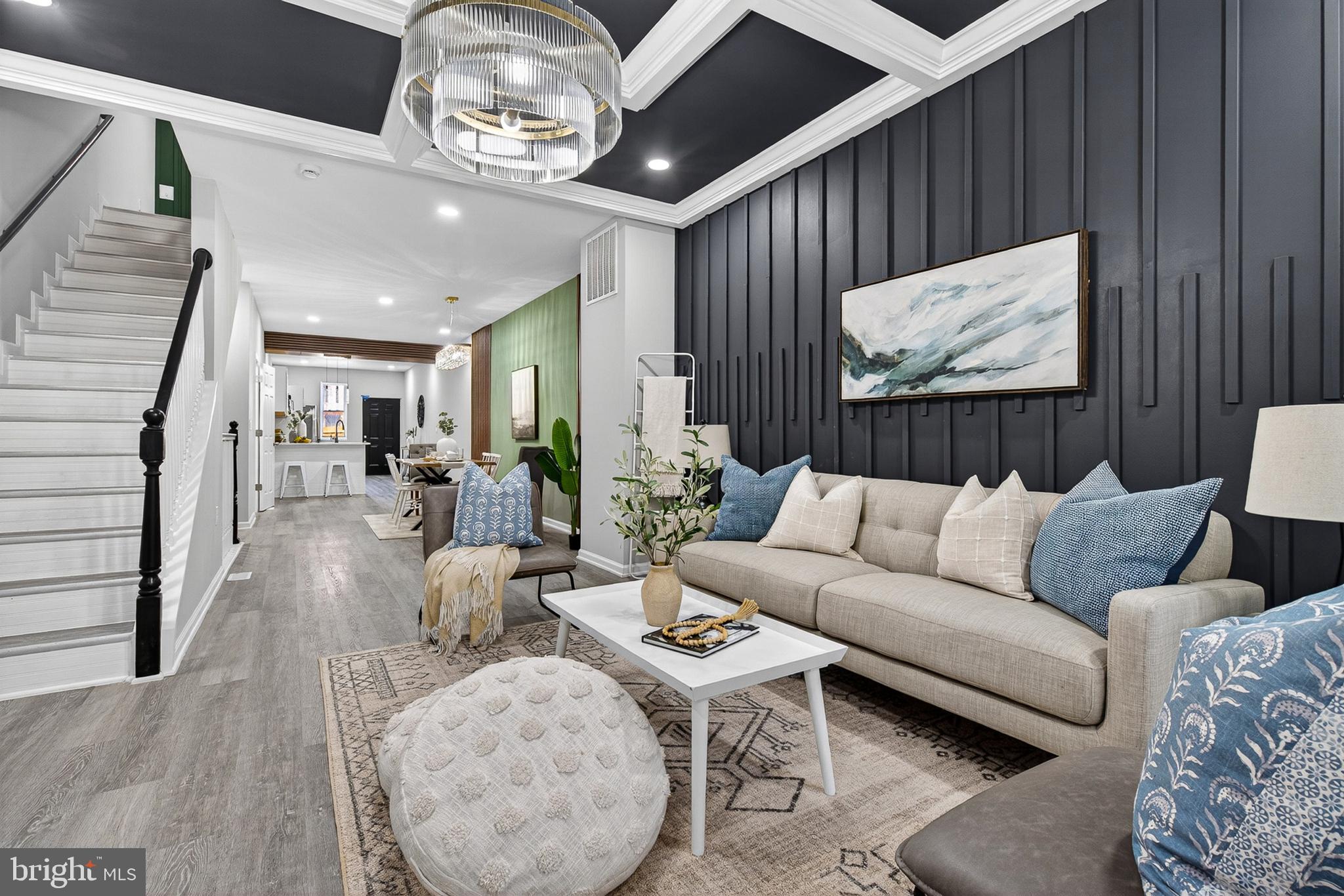 SANDTOWN-WINCHESTER - Residential