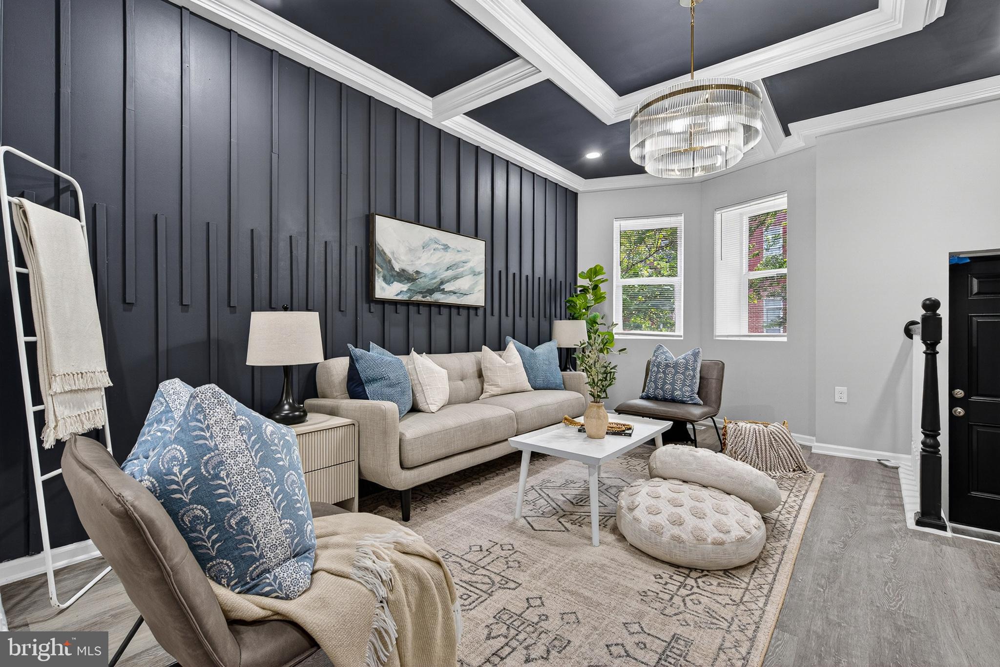 SANDTOWN-WINCHESTER - Residential