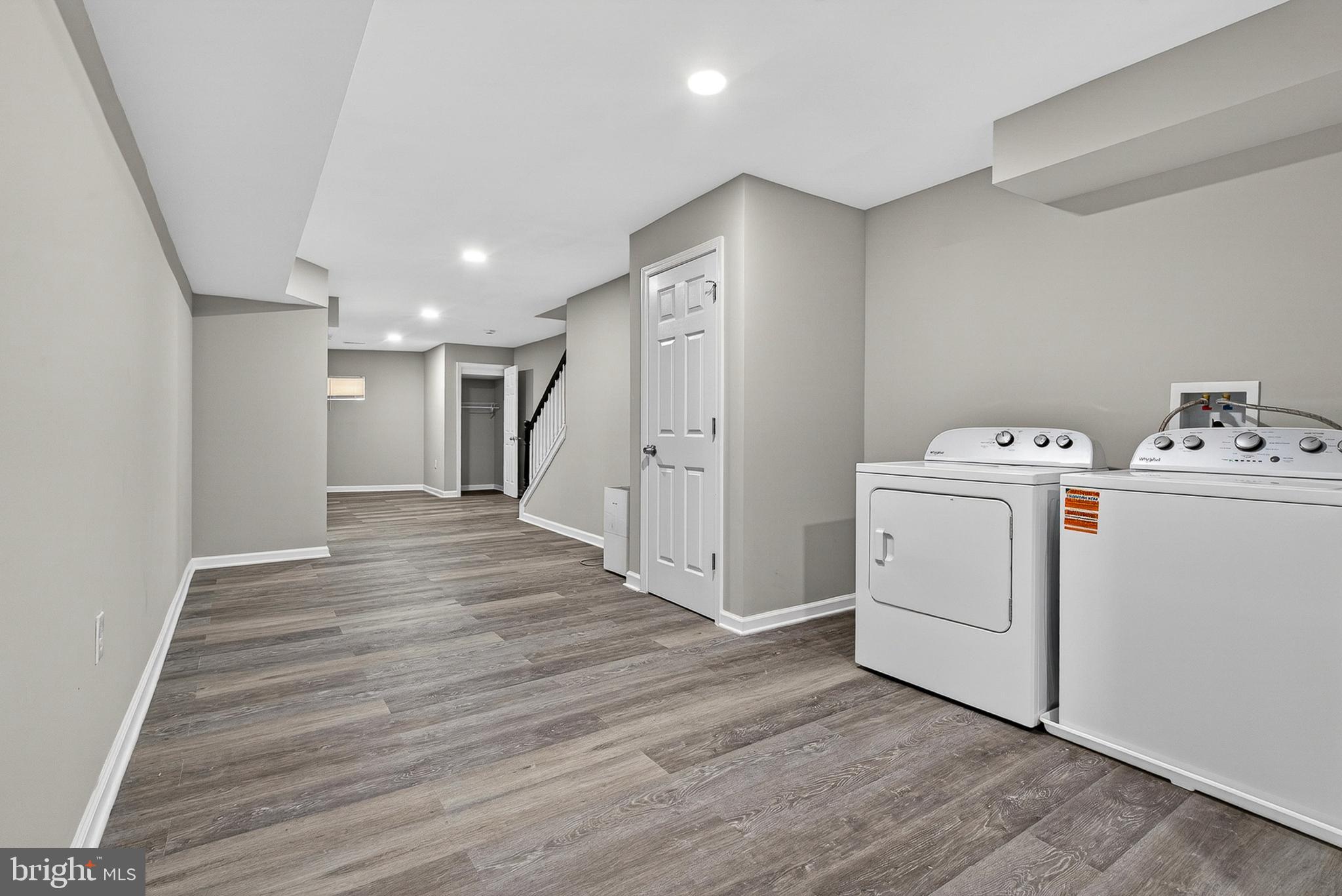 SANDTOWN-WINCHESTER - Residential