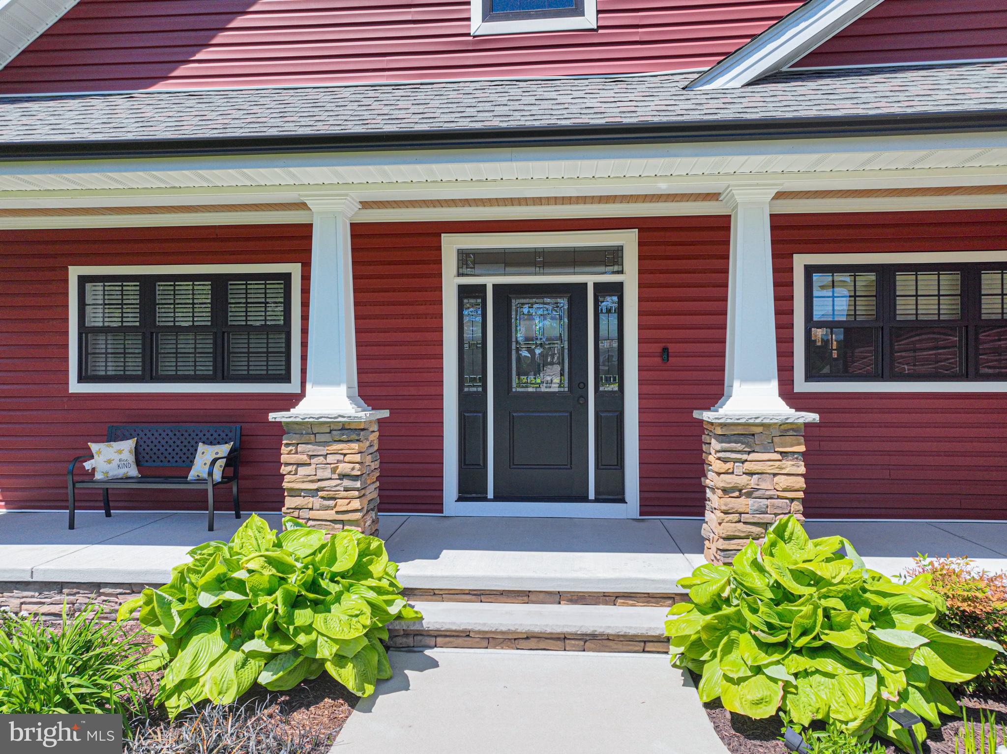 KINGSTON RIDGE - Residential
