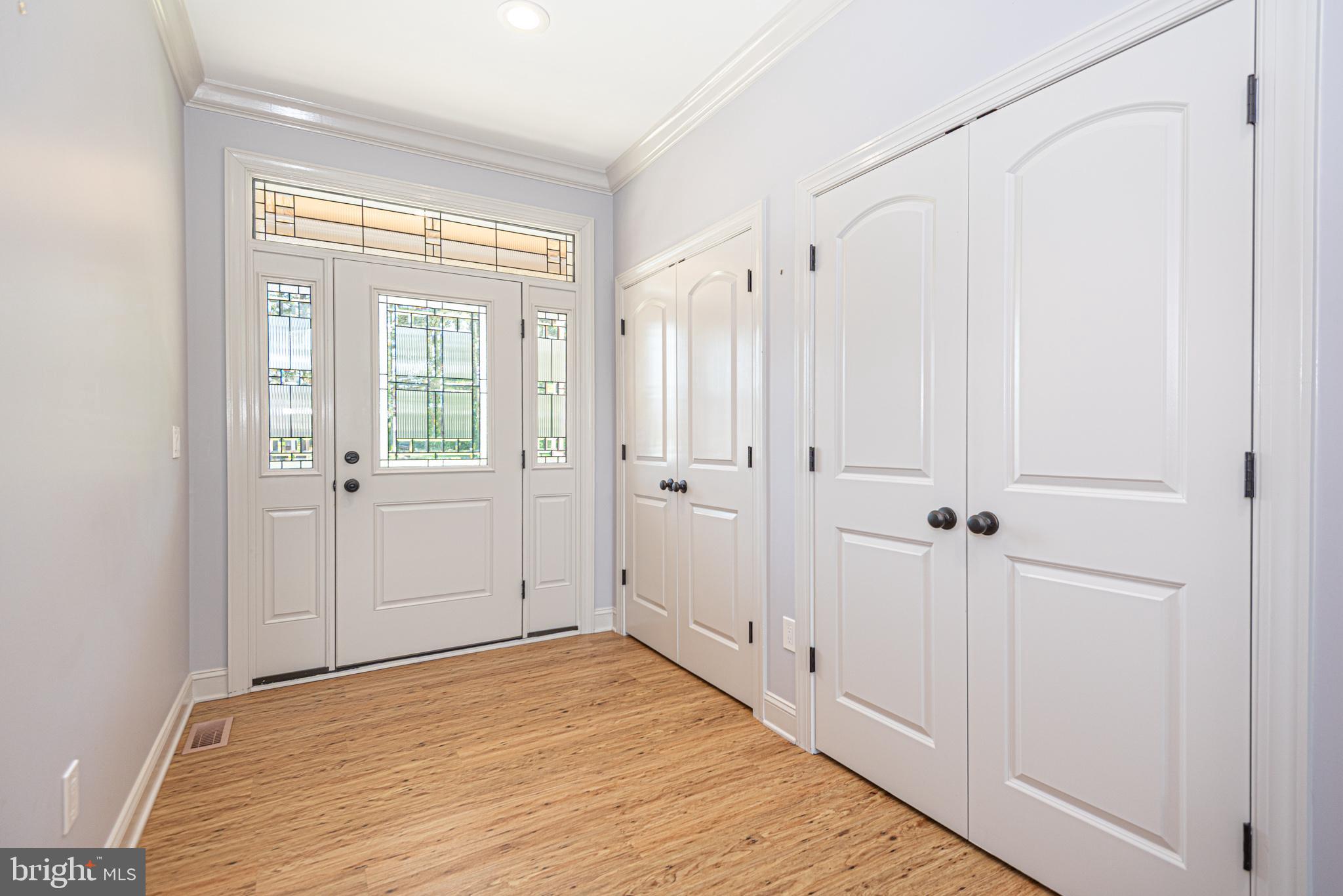 KINGSTON RIDGE - Residential