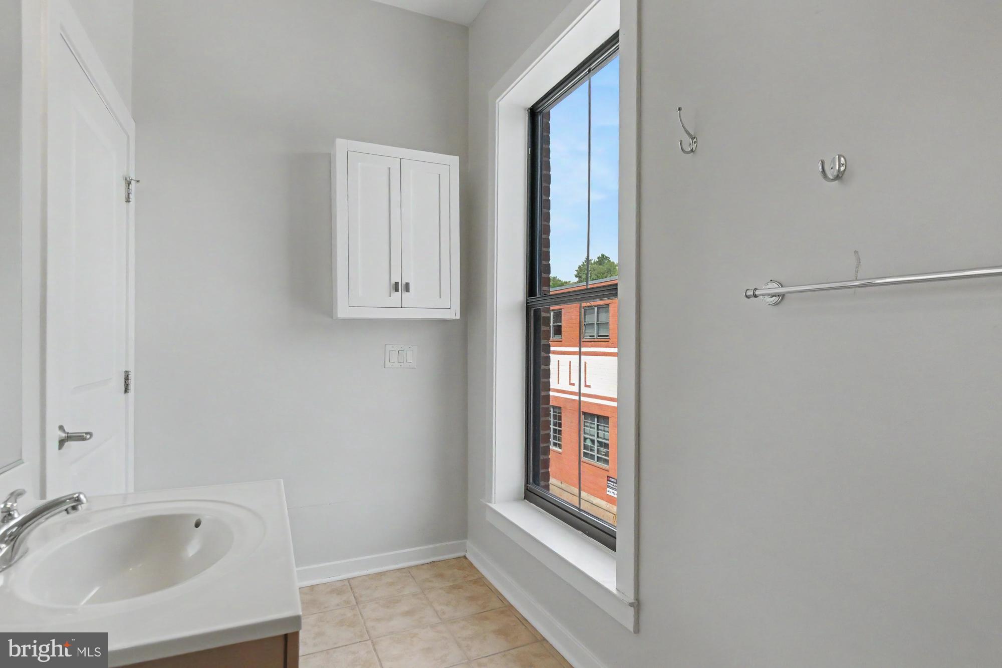 CLIPPER MILL - Residential