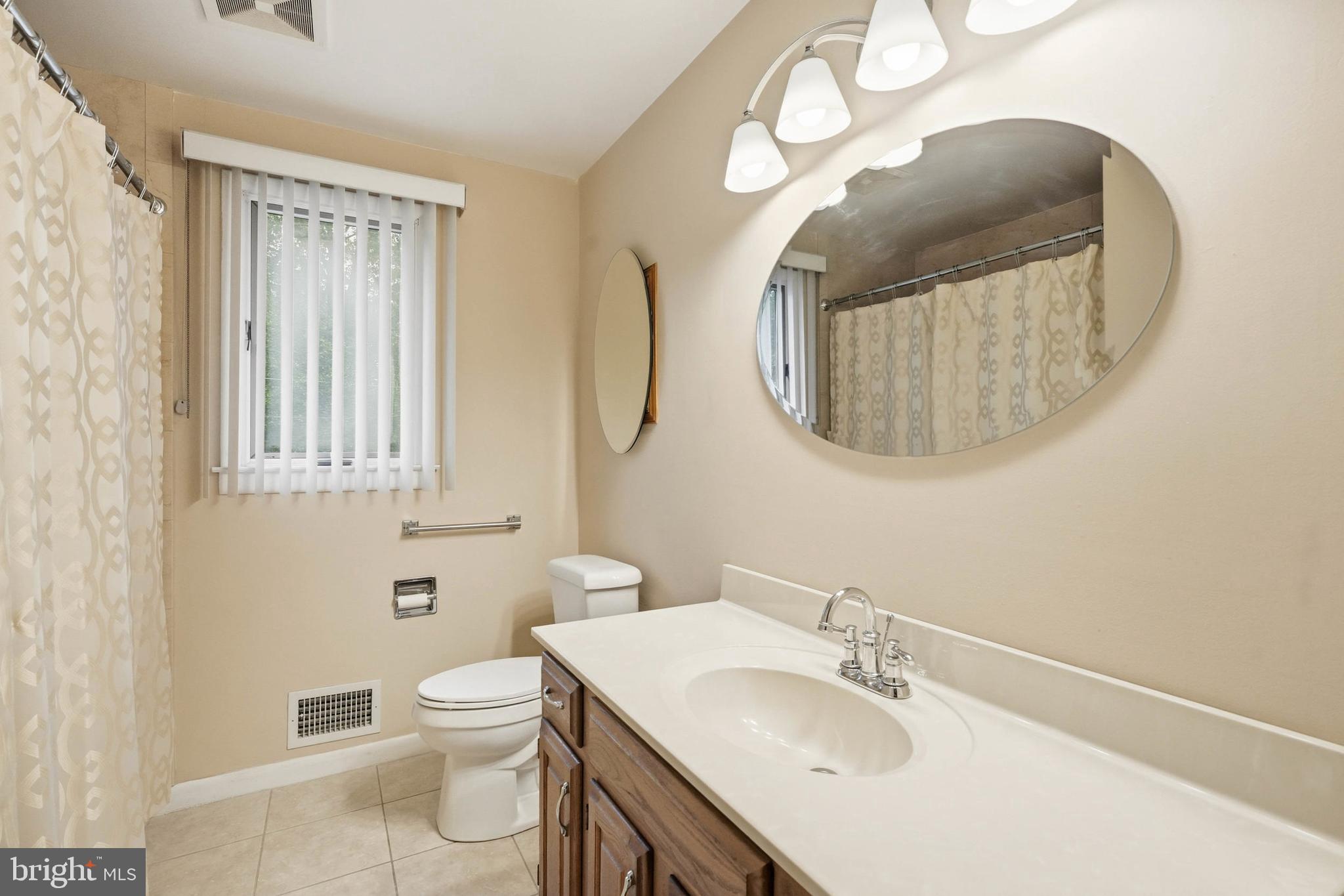 HAVERFORD - Residential