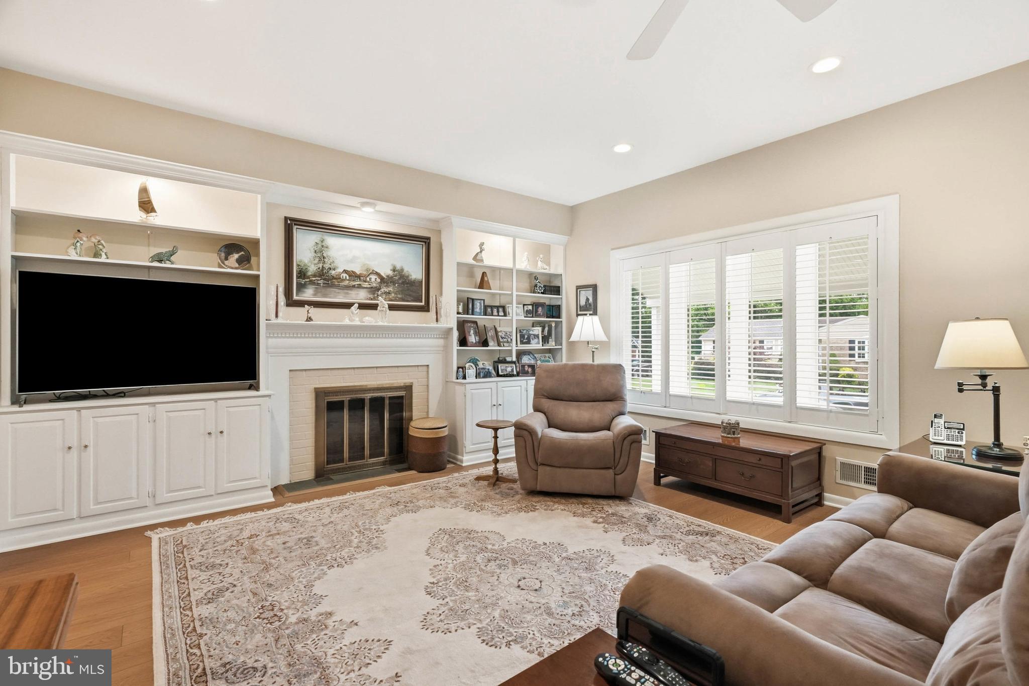 HAVERFORD - Residential