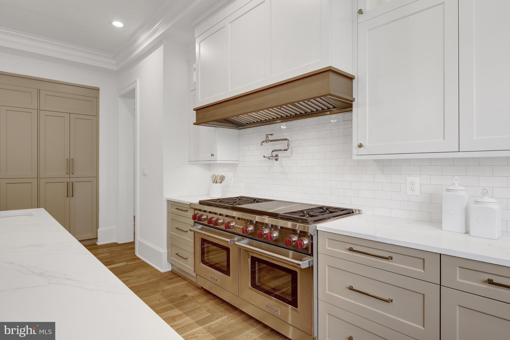 MANORS AT MCNAIR FARMS - Residential