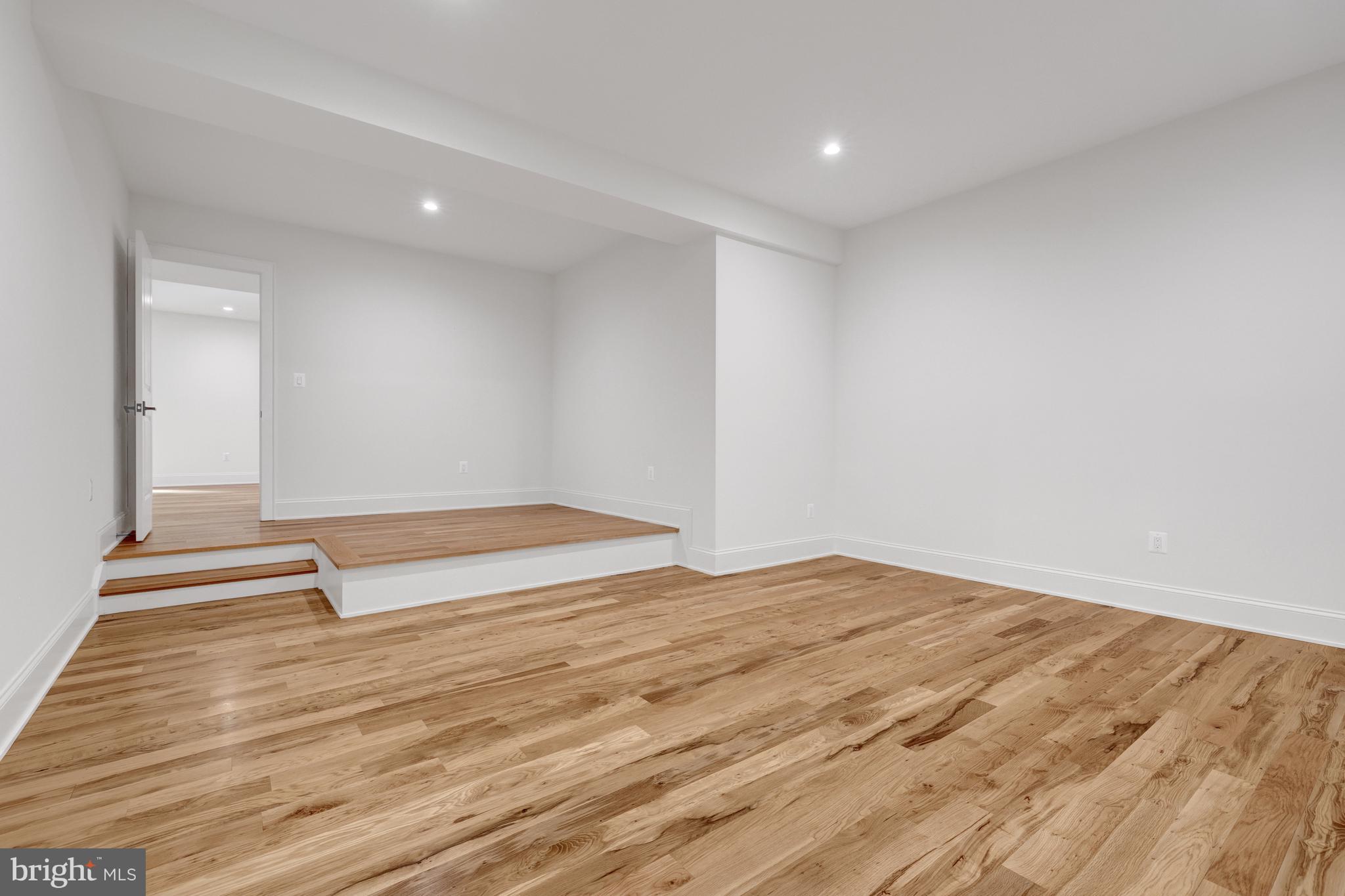 MANORS AT MCNAIR FARMS - Residential