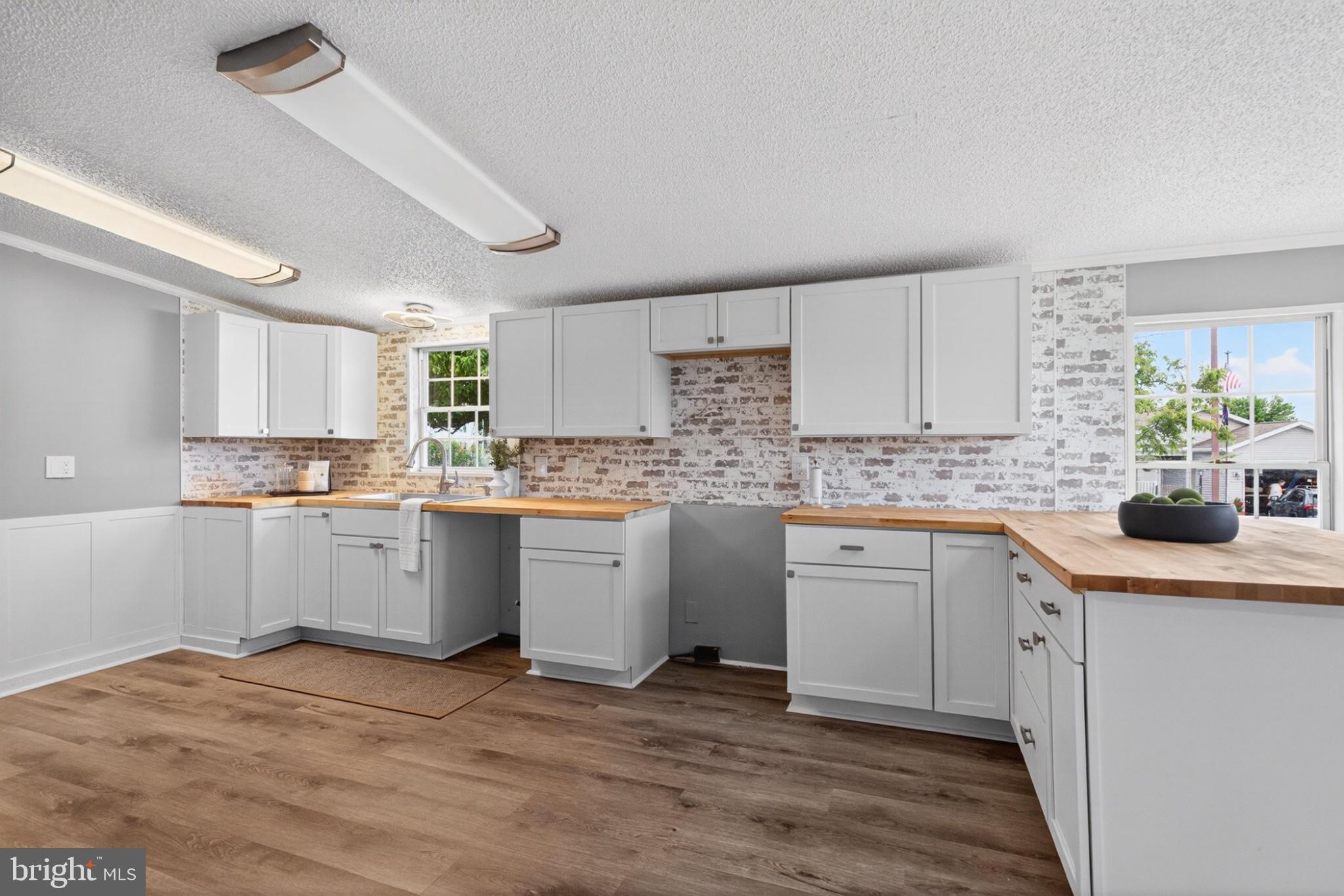 SHADOWSTONE VILLAGE - Residential