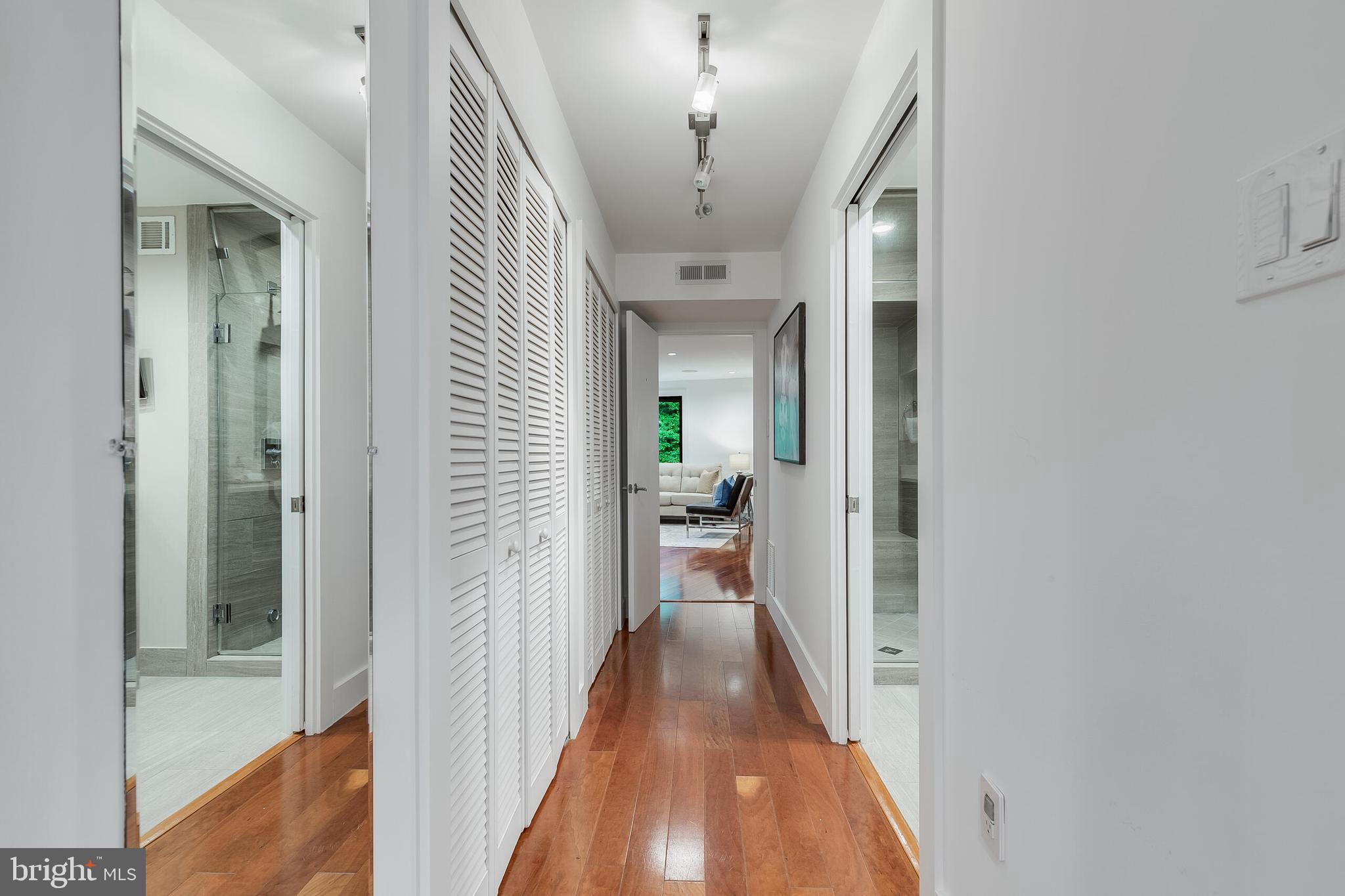 DOVER BALMORAL RIVERWOOD - Residential