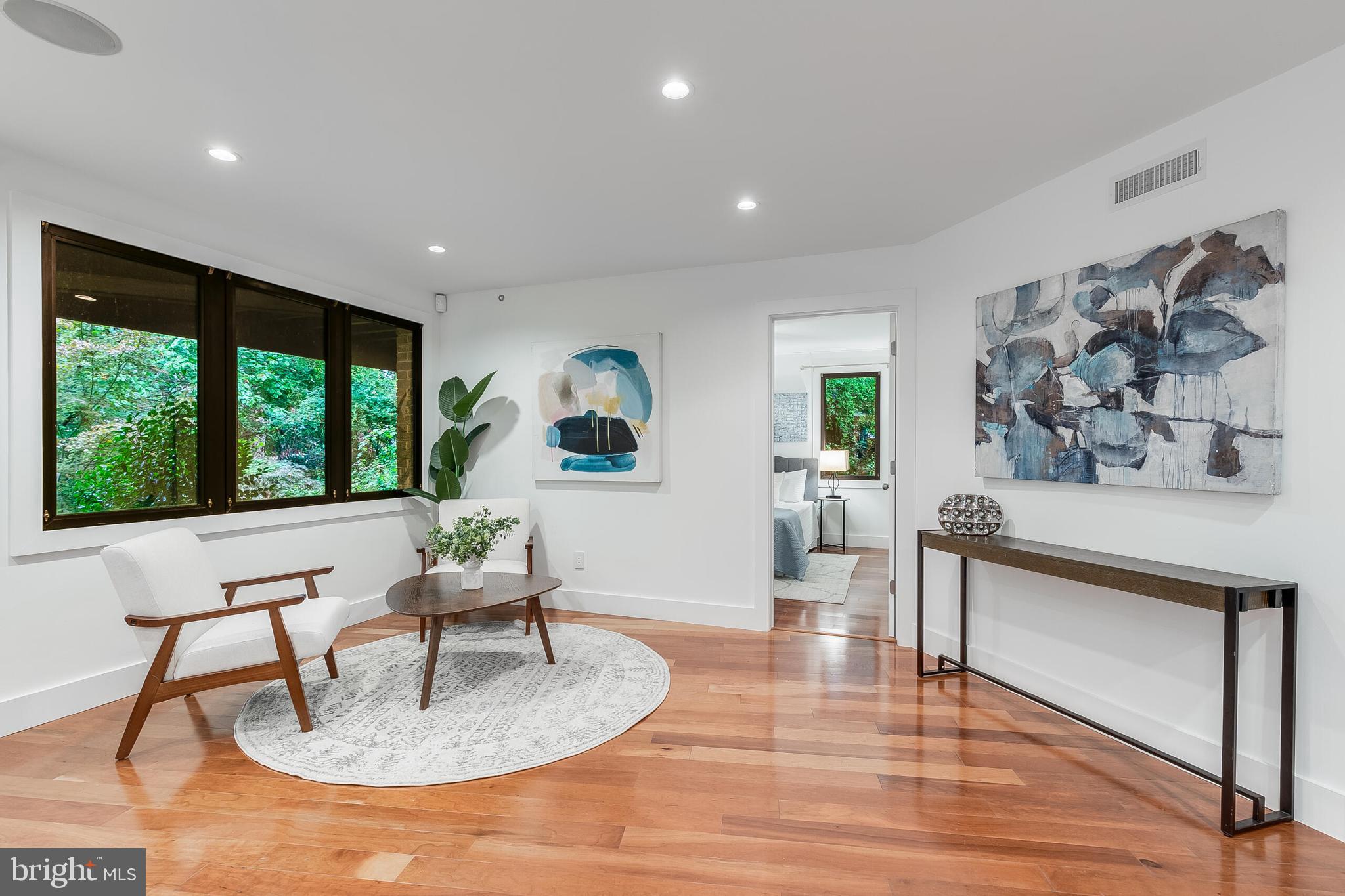 DOVER BALMORAL RIVERWOOD - Residential