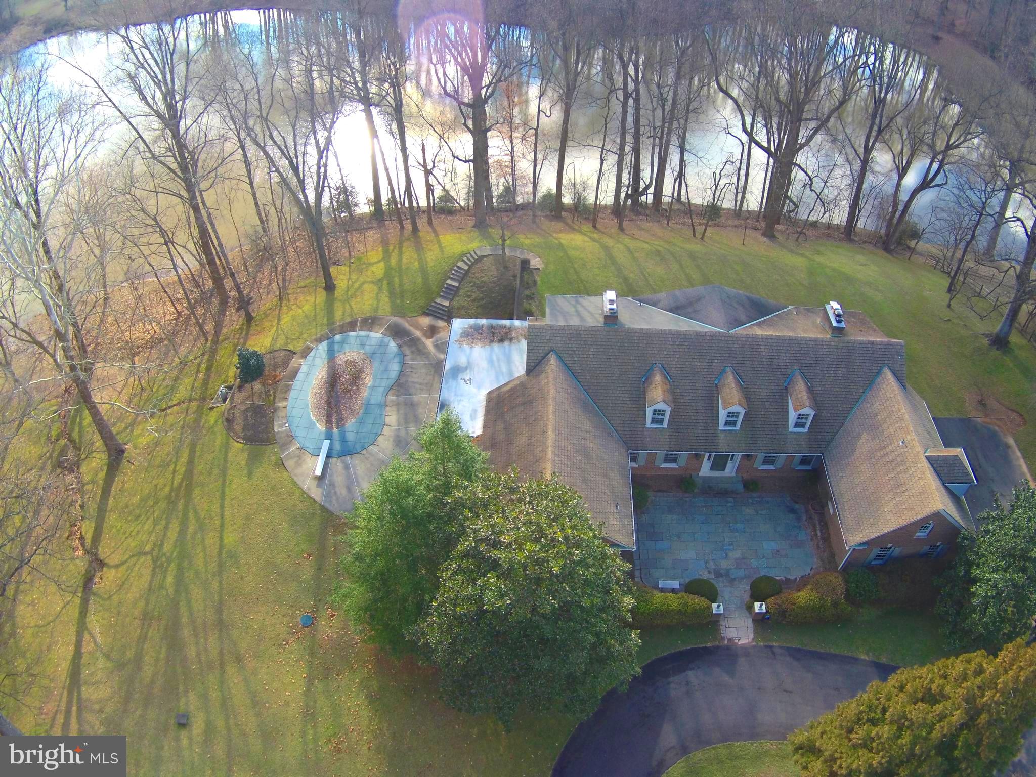 POTOMAC FALLS - Residential