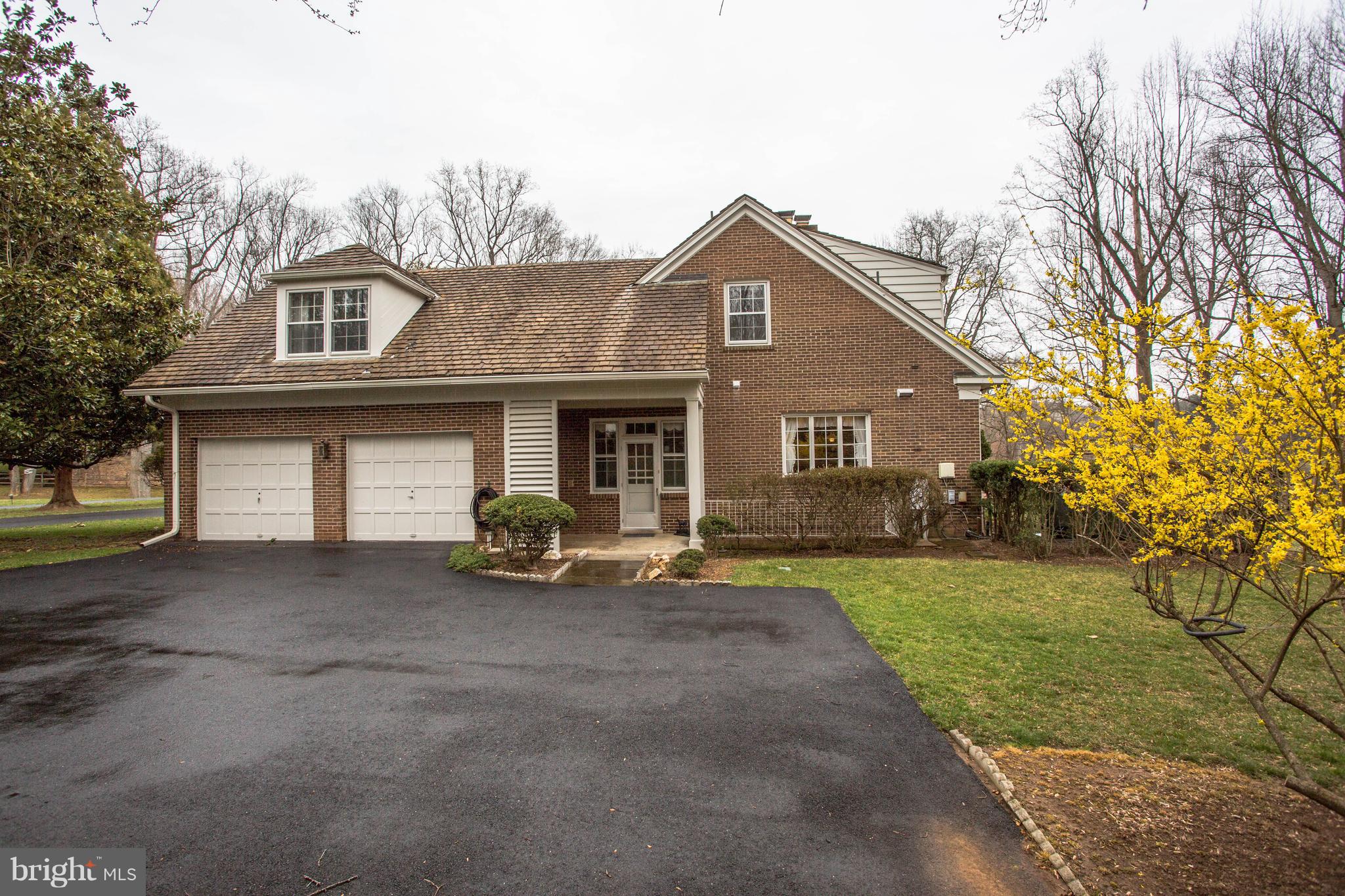 POTOMAC FALLS - Residential