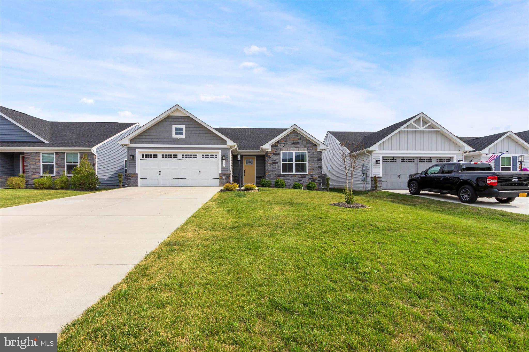 THE VILLAGE AT SMITH CREEK - Residential