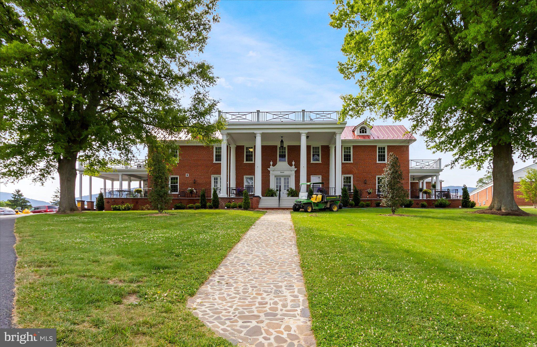 THE VILLAGE AT SMITH CREEK - Residential
