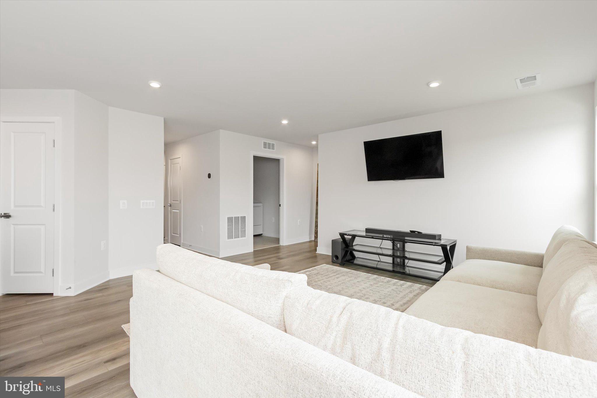 THE VILLAGE AT SMITH CREEK - Residential