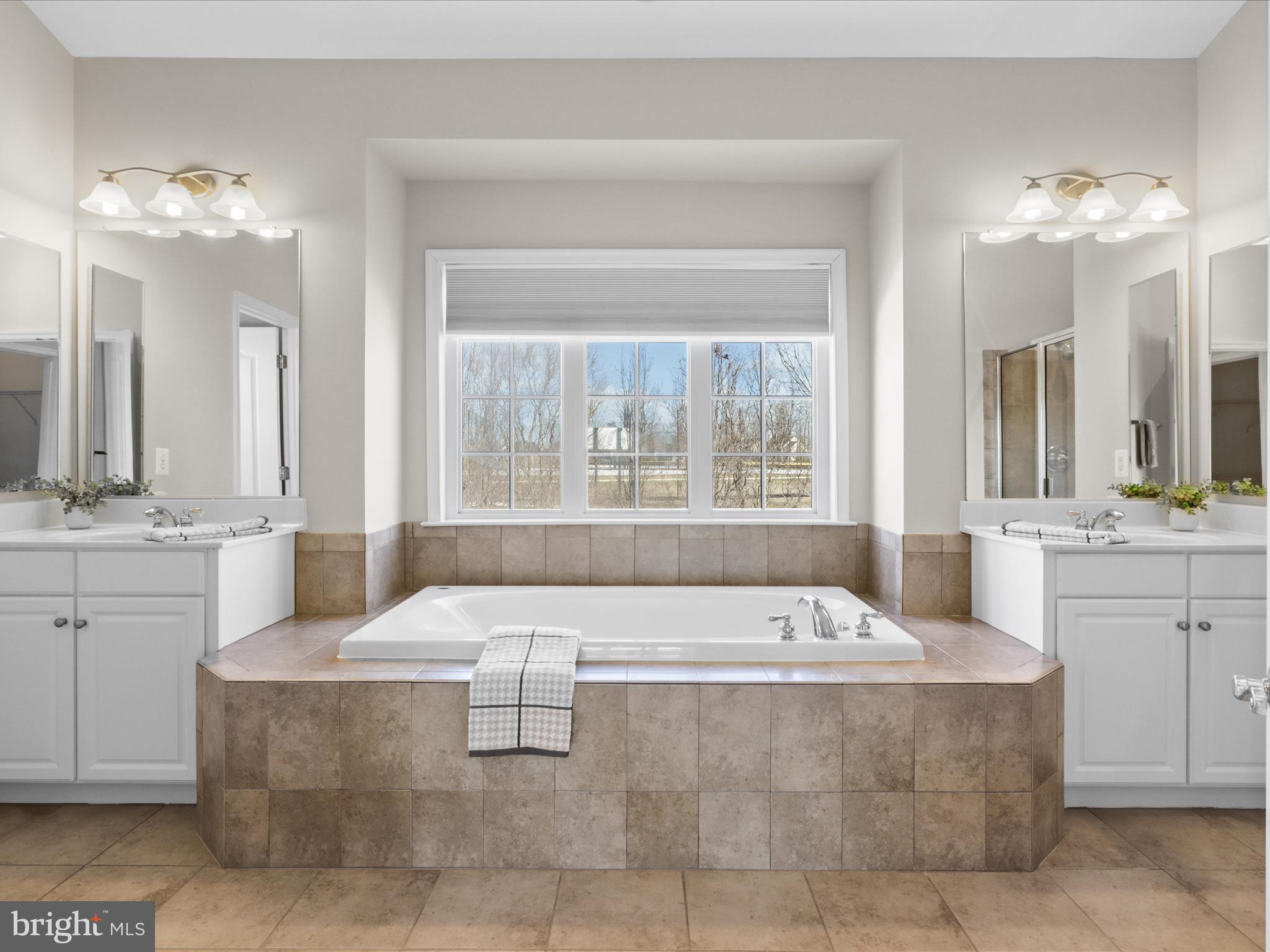 STONE RIDGE - Residential