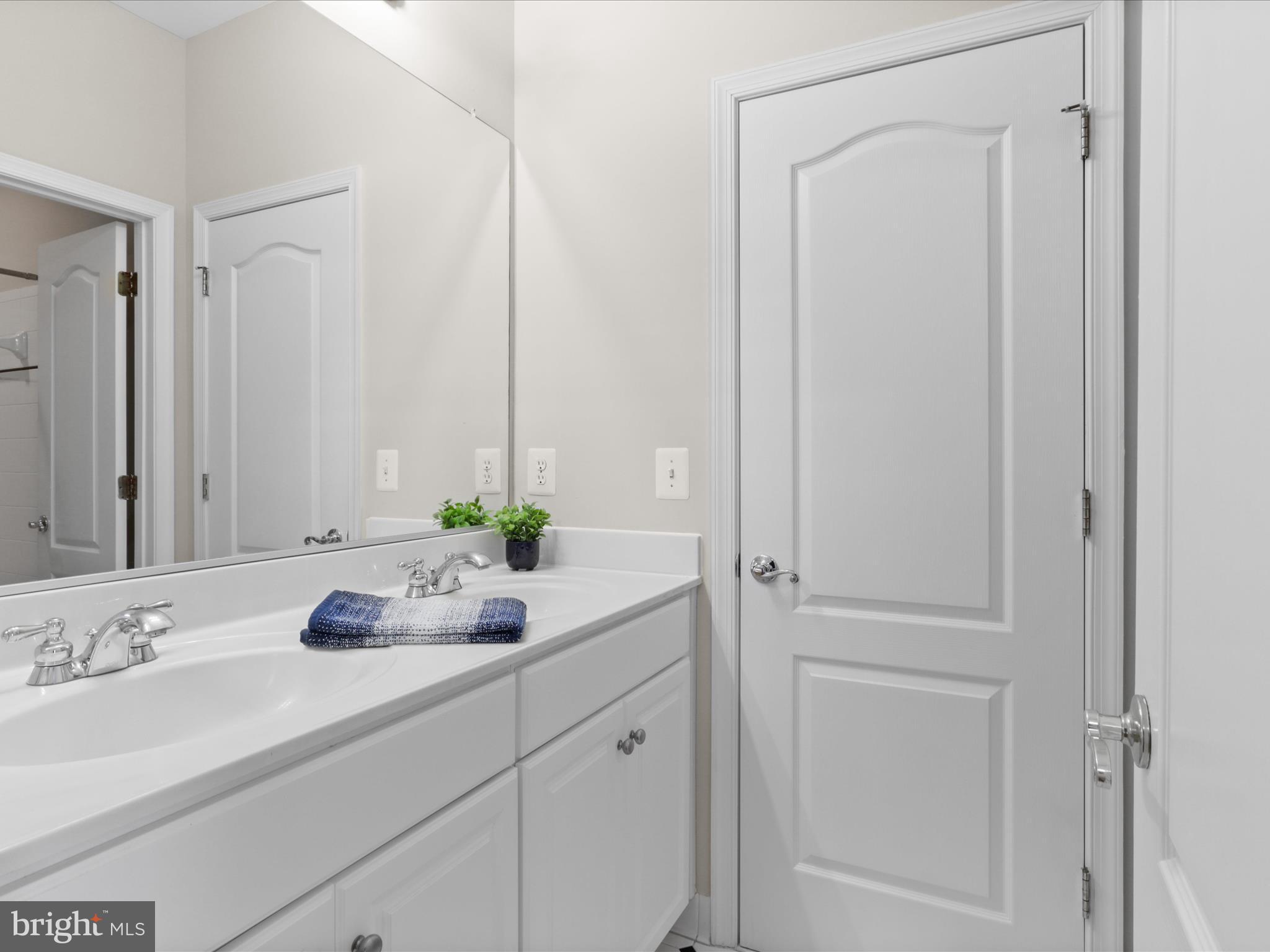 STONE RIDGE - Residential