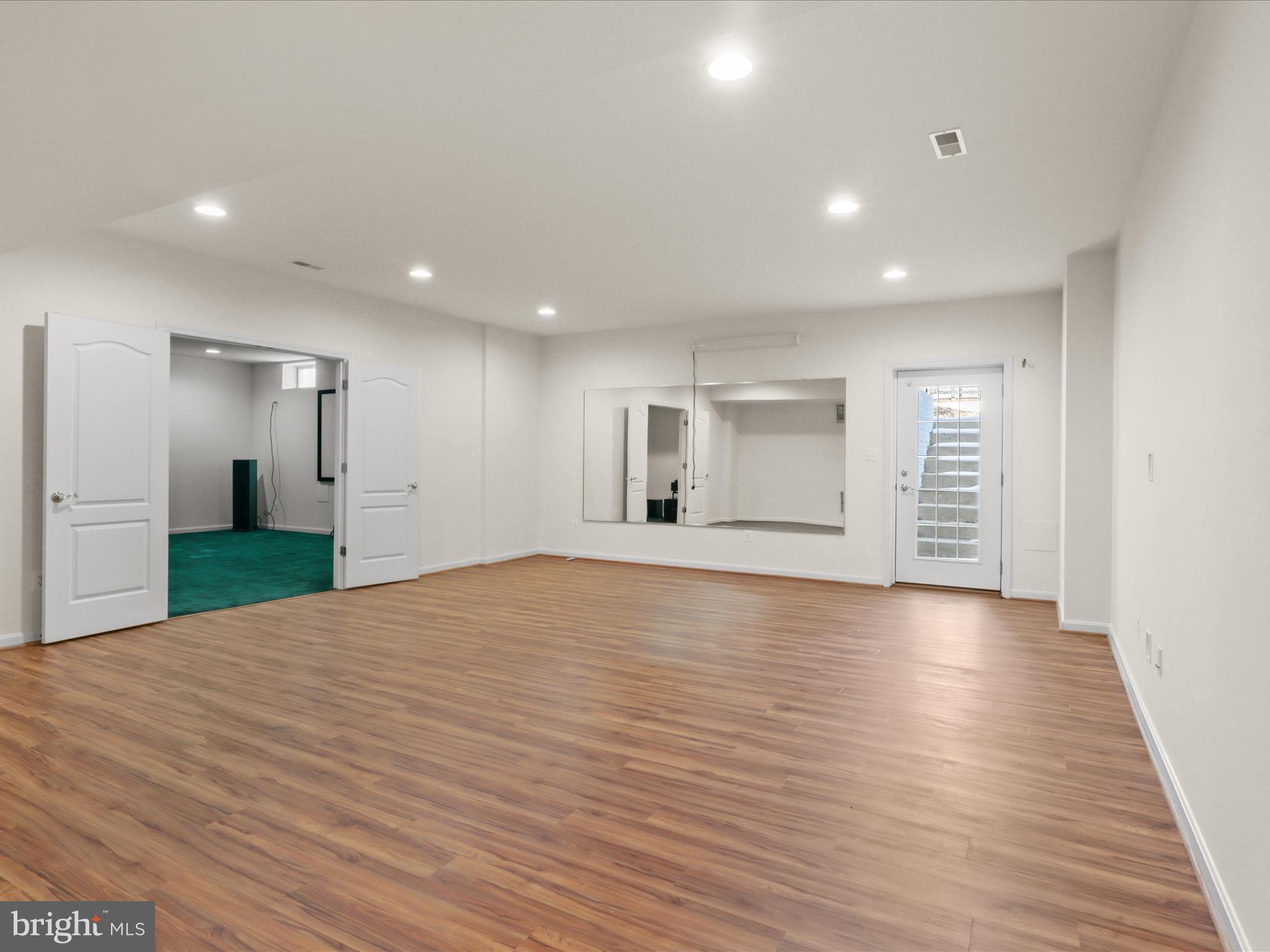 STONE RIDGE - Residential