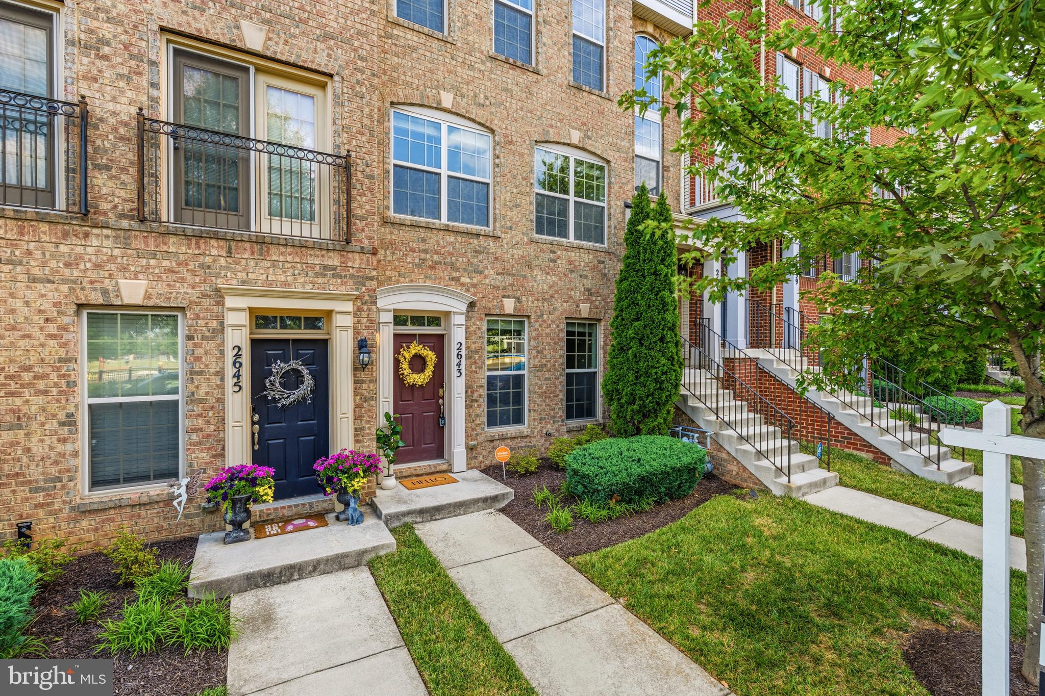 WOODMORE TOWNE CENTRE - Residential