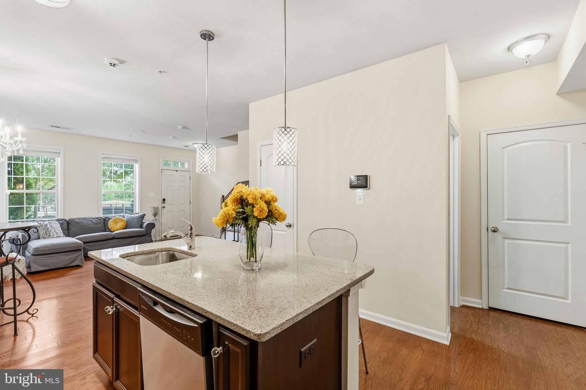 WOODMORE TOWNE CENTRE - Residential