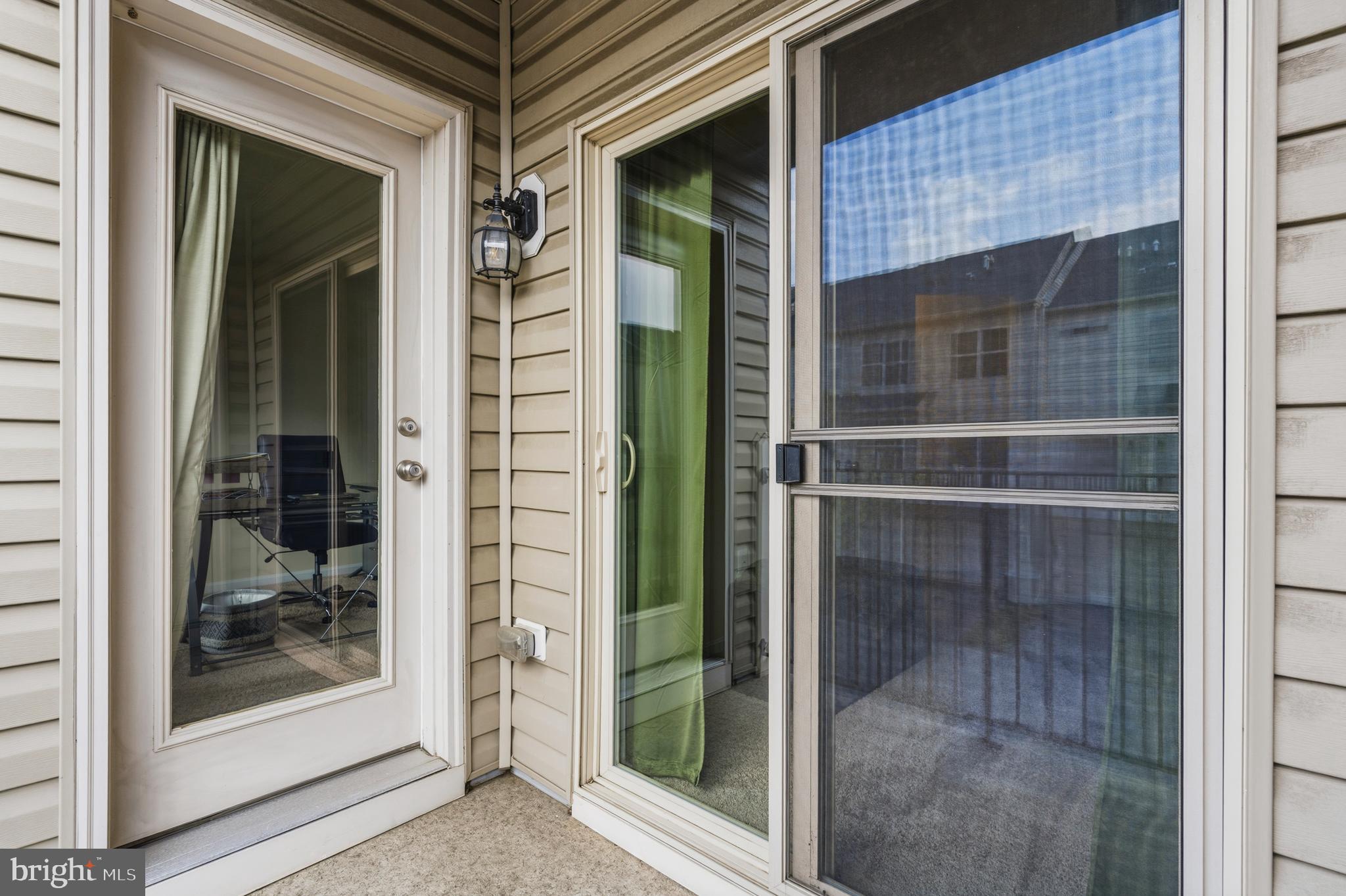 WOODMORE TOWNE CENTRE - Residential