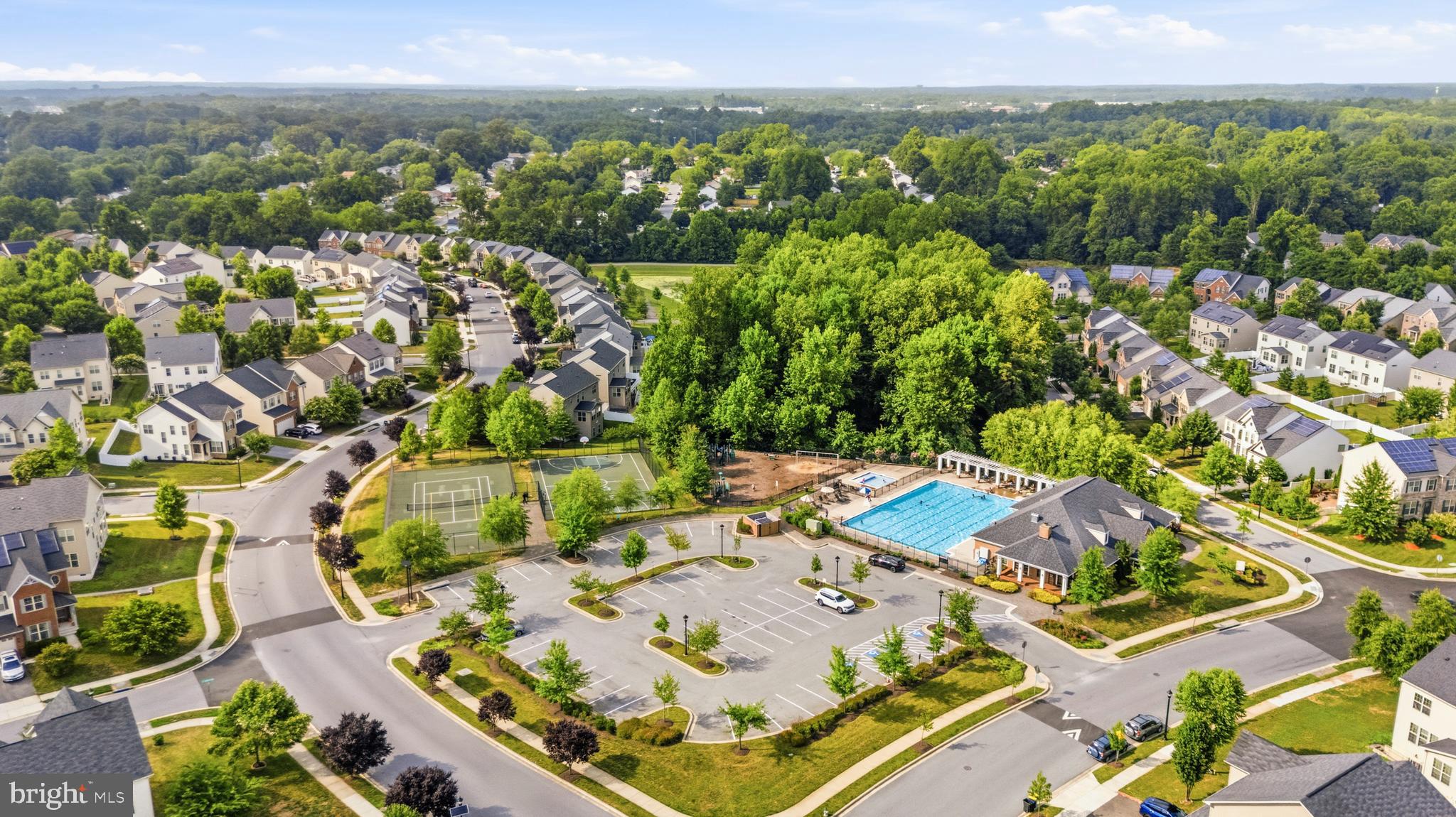 WOODMORE TOWNE CENTRE - Residential