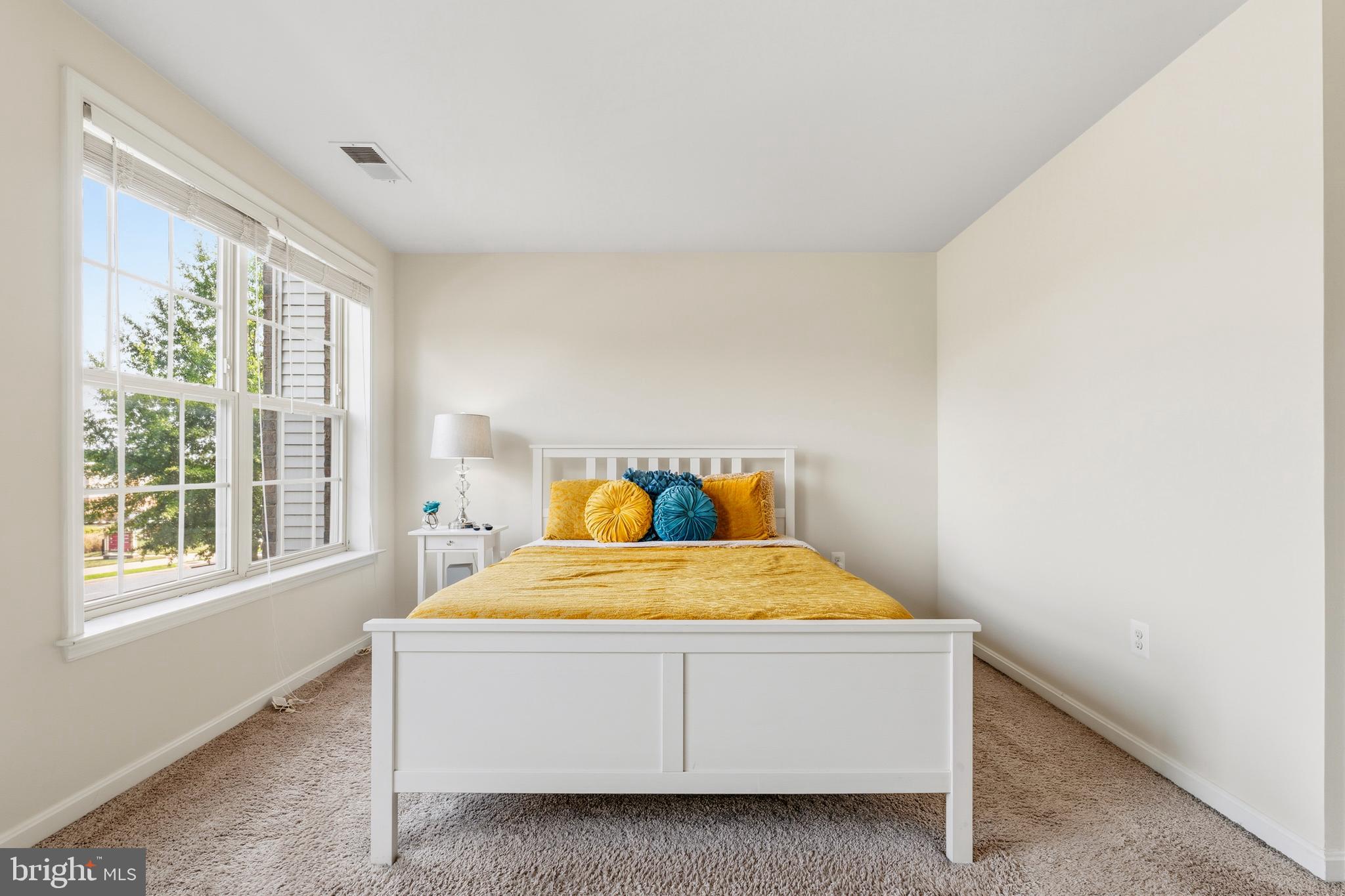 WOODMORE TOWNE CENTRE - Residential