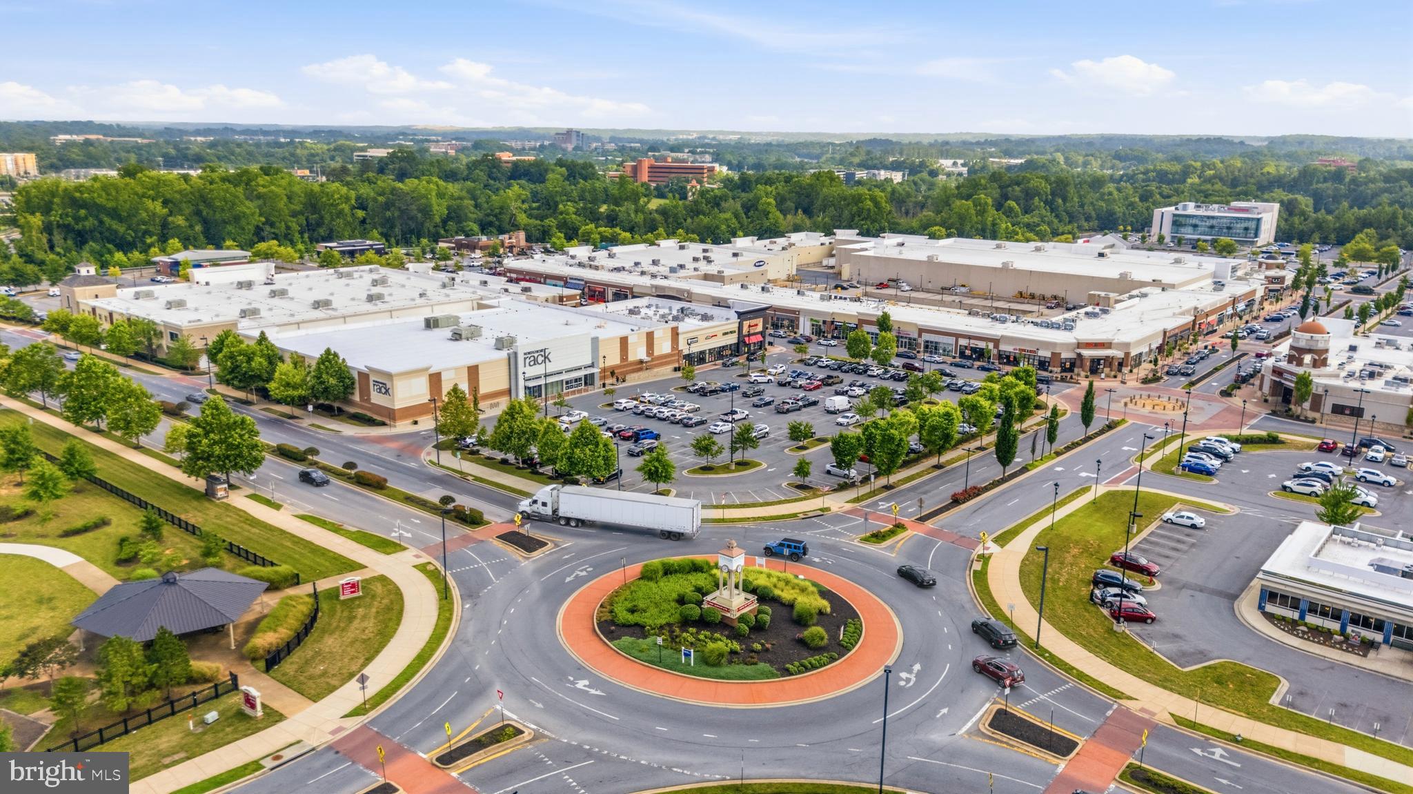 WOODMORE TOWNE CENTRE - Residential