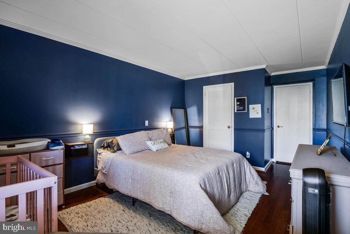 HUNTINGTON CLUB - Residential