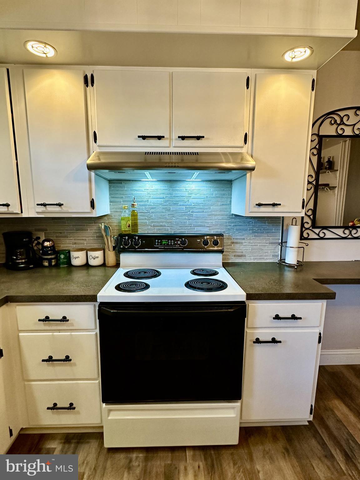 WEST WYOMISSING - Residential