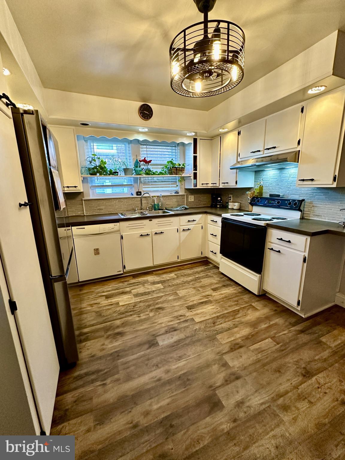WEST WYOMISSING - Residential
