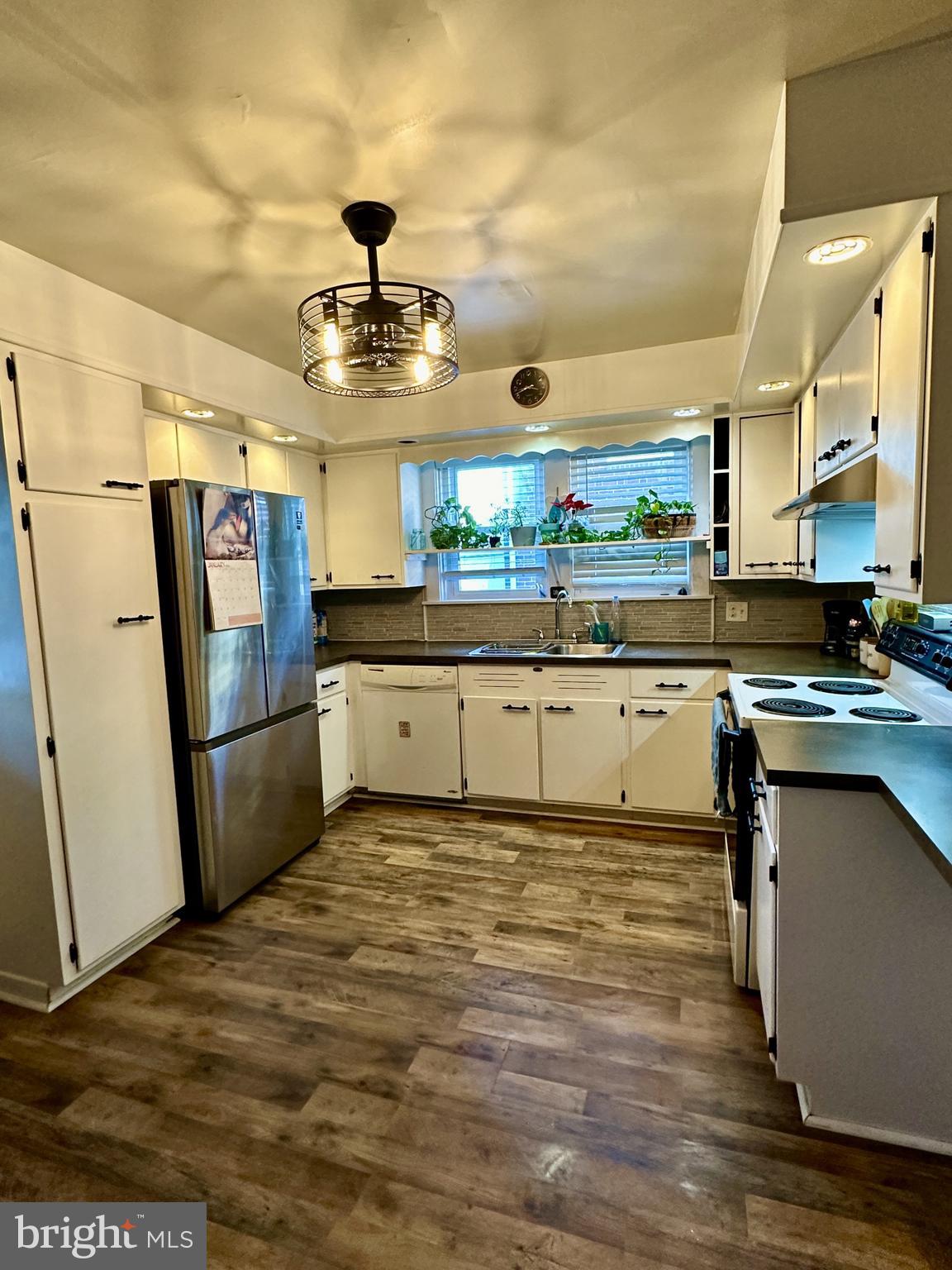 WEST WYOMISSING - Residential