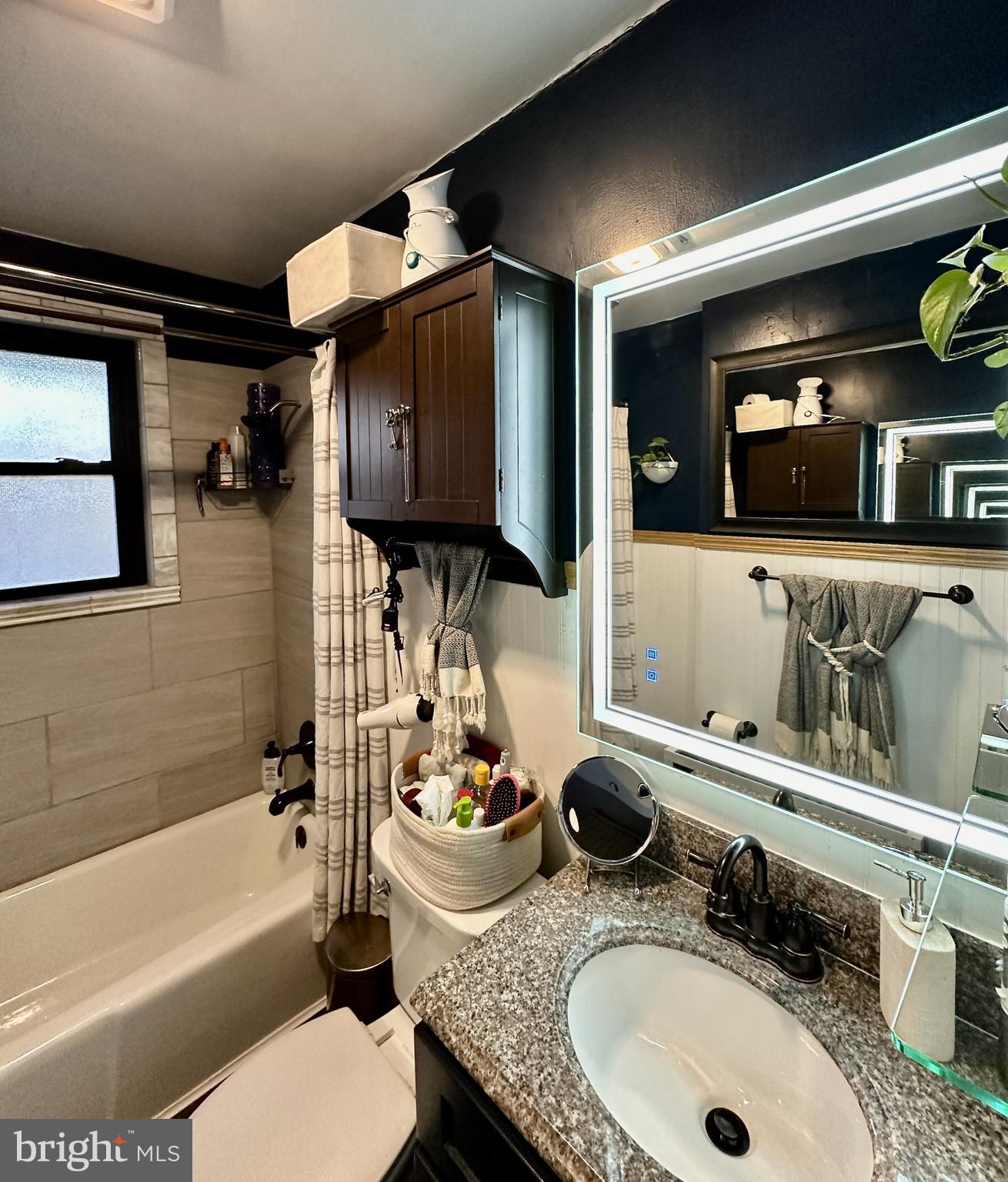 WEST WYOMISSING - Residential