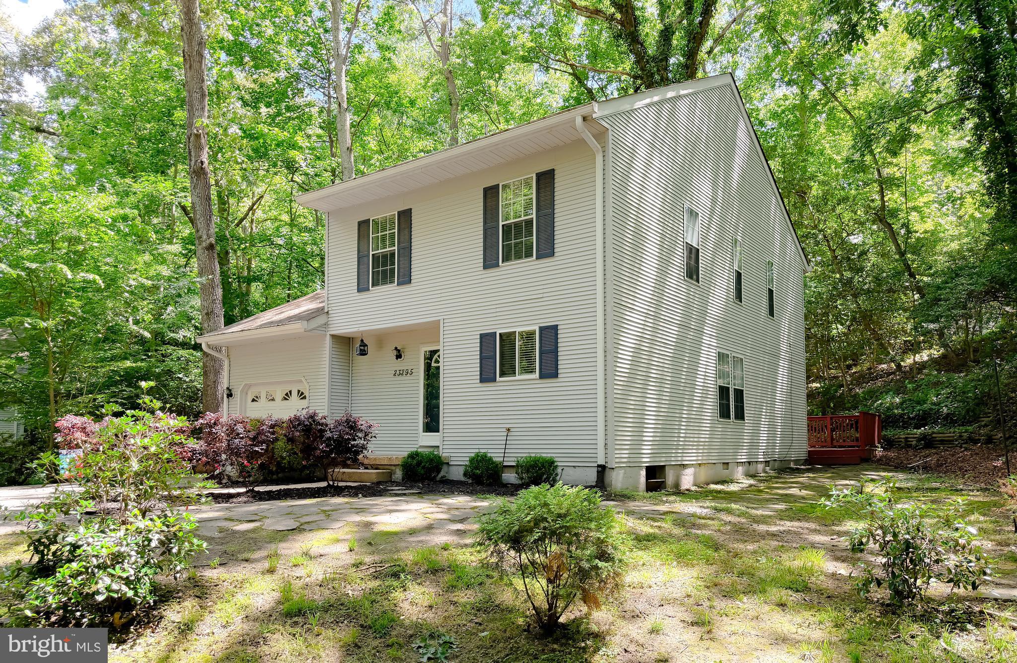 ELM COURT OF WILDEWOOD - Residential