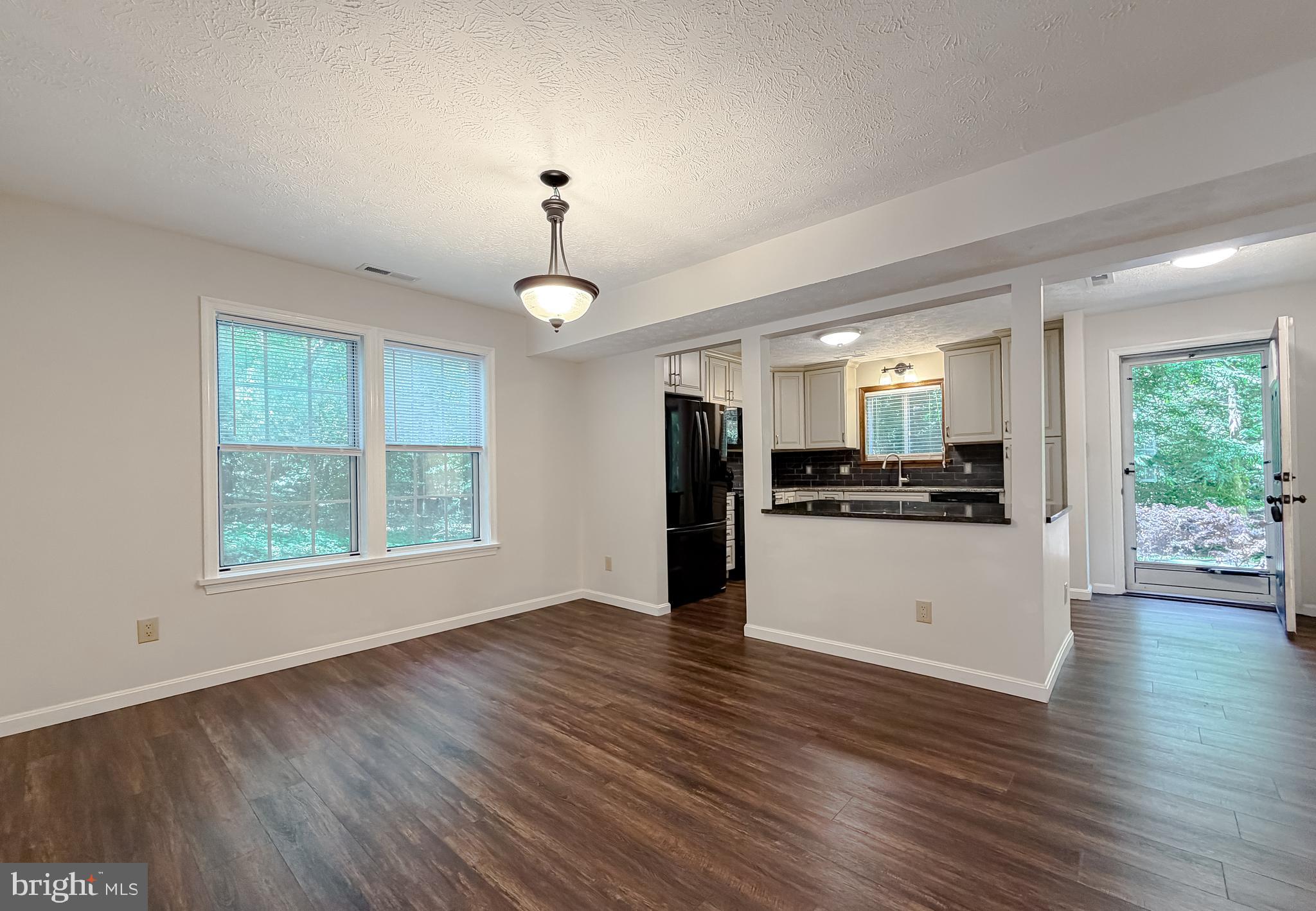 ELM COURT OF WILDEWOOD - Residential