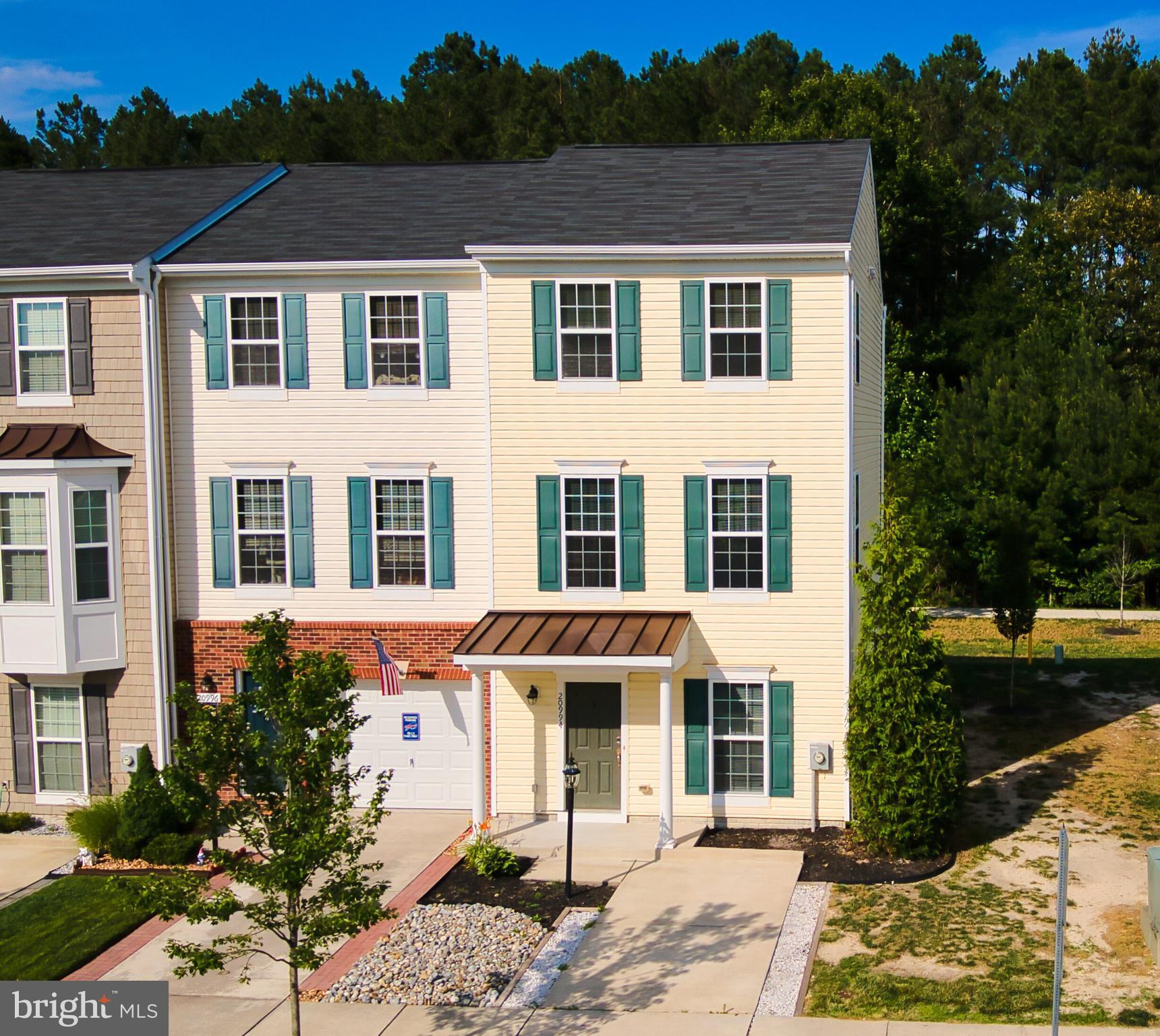 PLANTATION LAKES - Residential