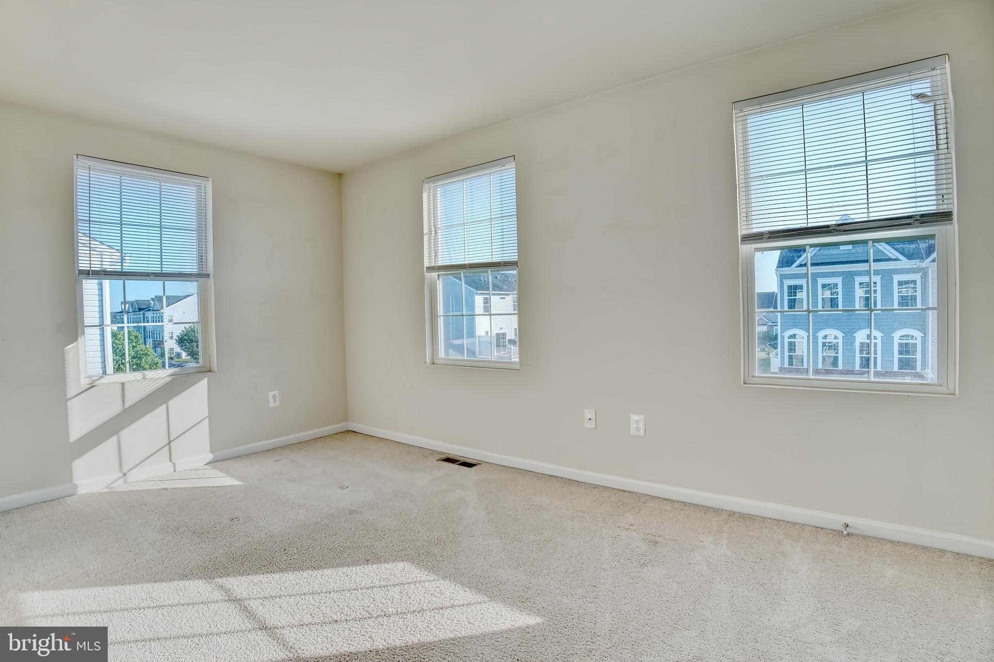 PLANTATION LAKES - Residential