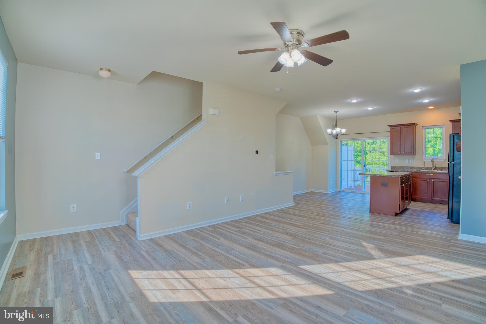 PLANTATION LAKES - Residential