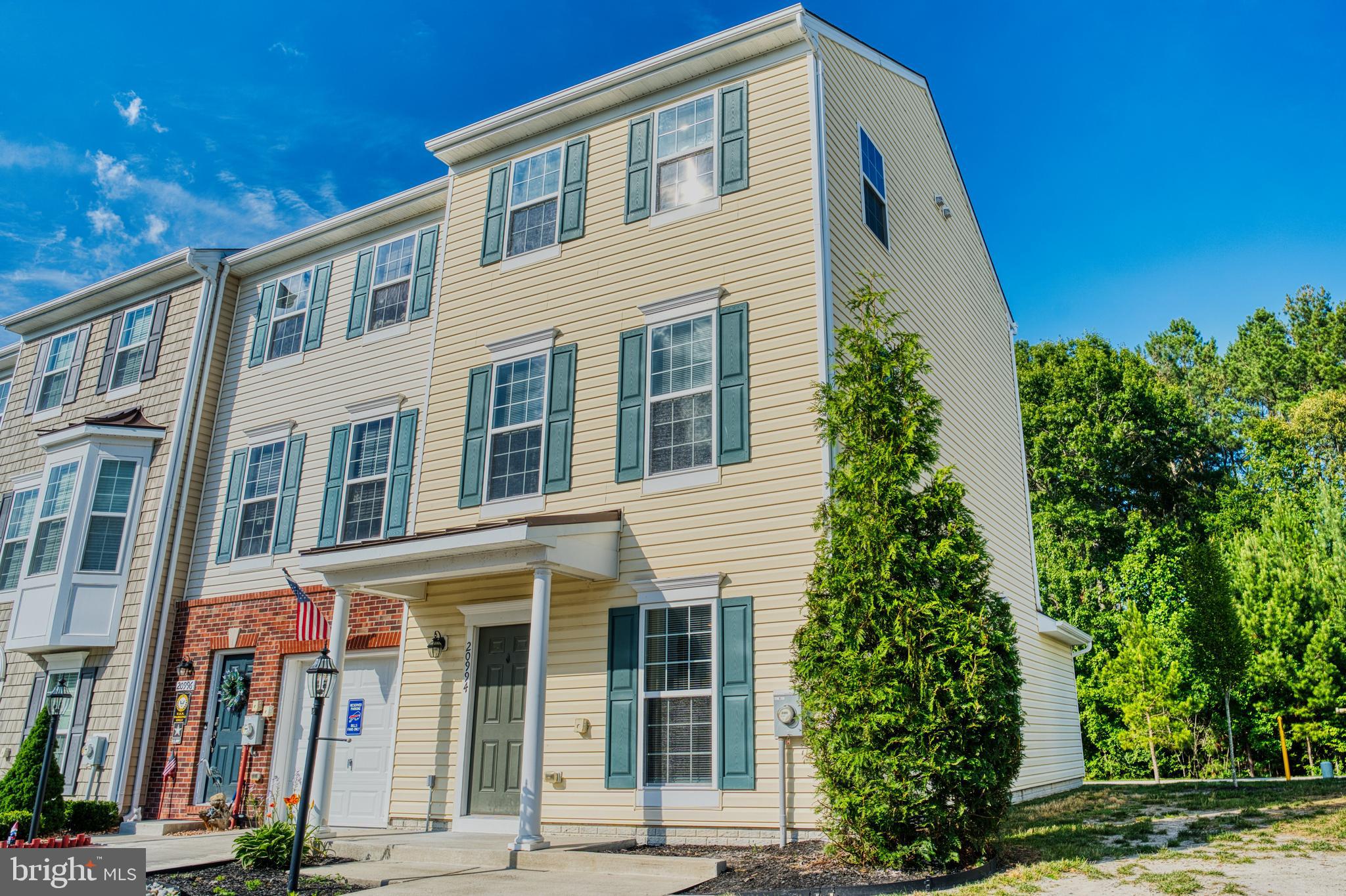 PLANTATION LAKES - Residential