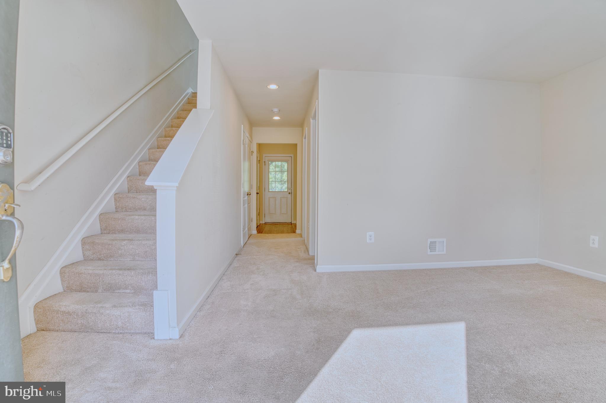 PLANTATION LAKES - Residential