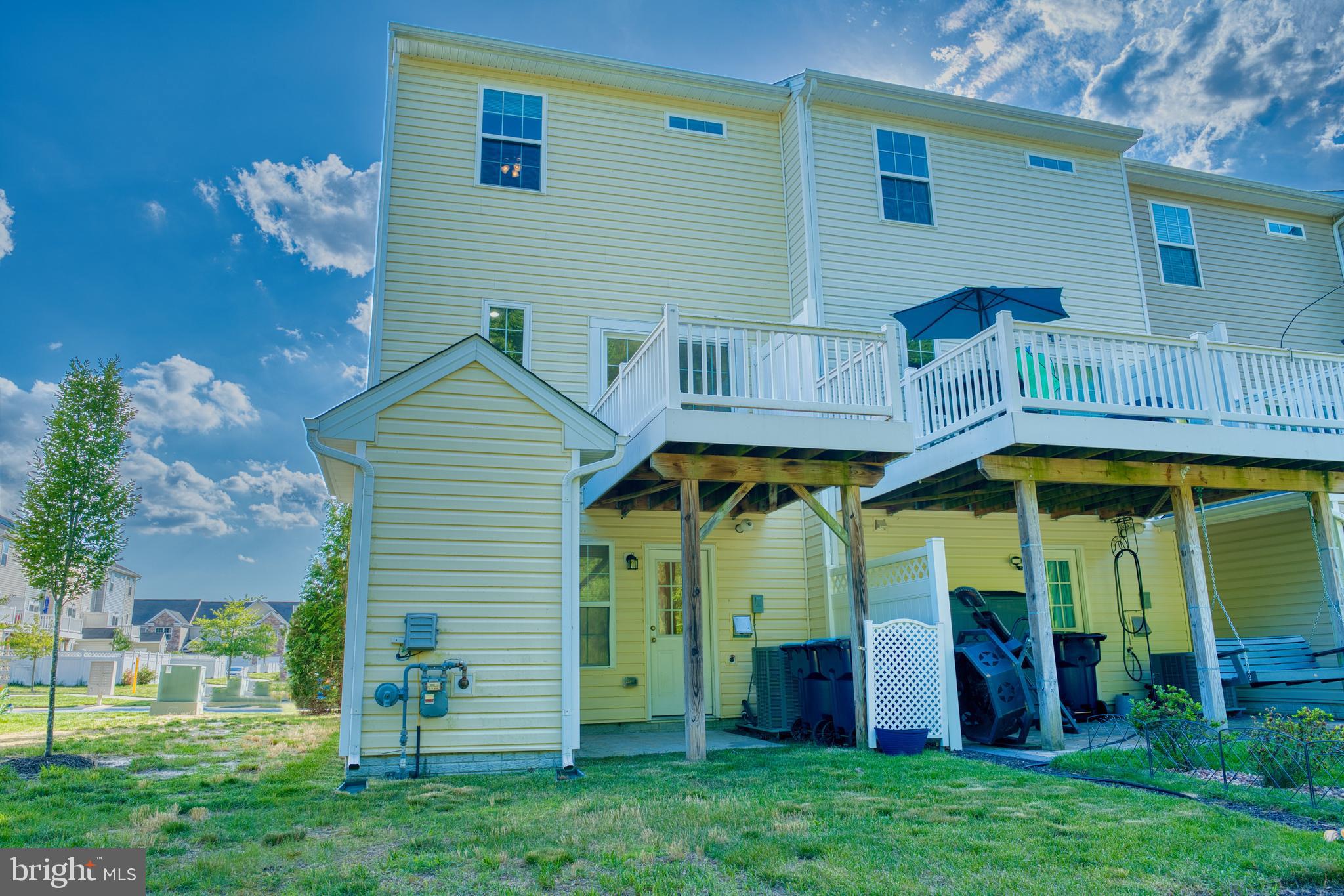 PLANTATION LAKES - Residential
