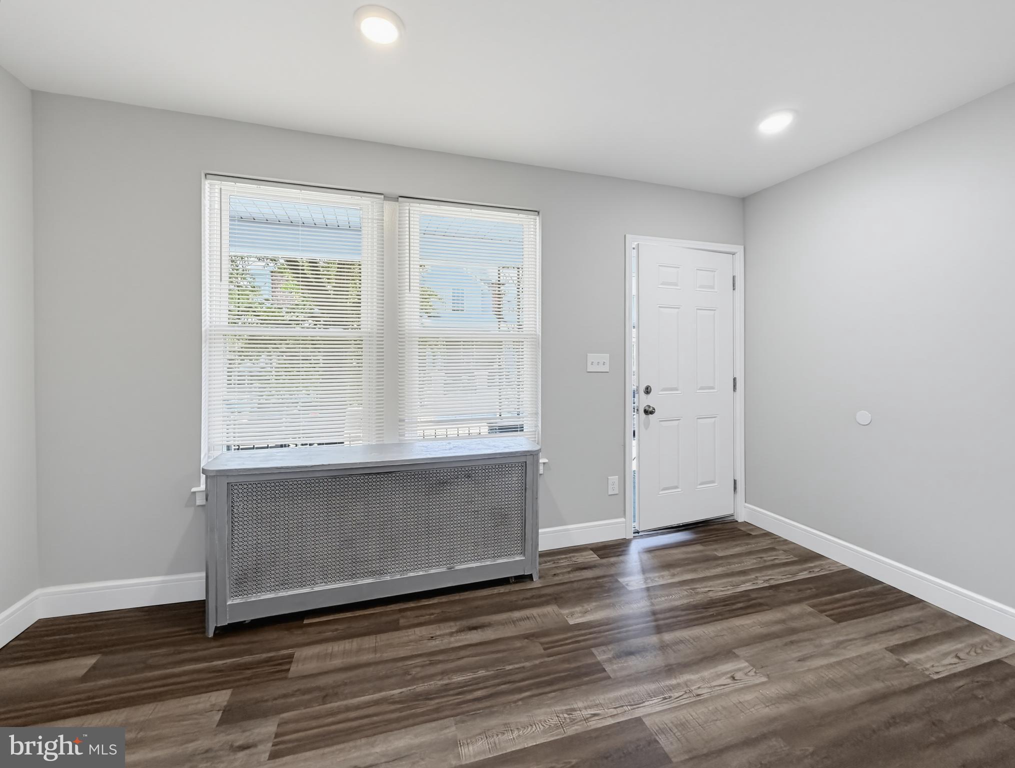 OLNEY - Residential