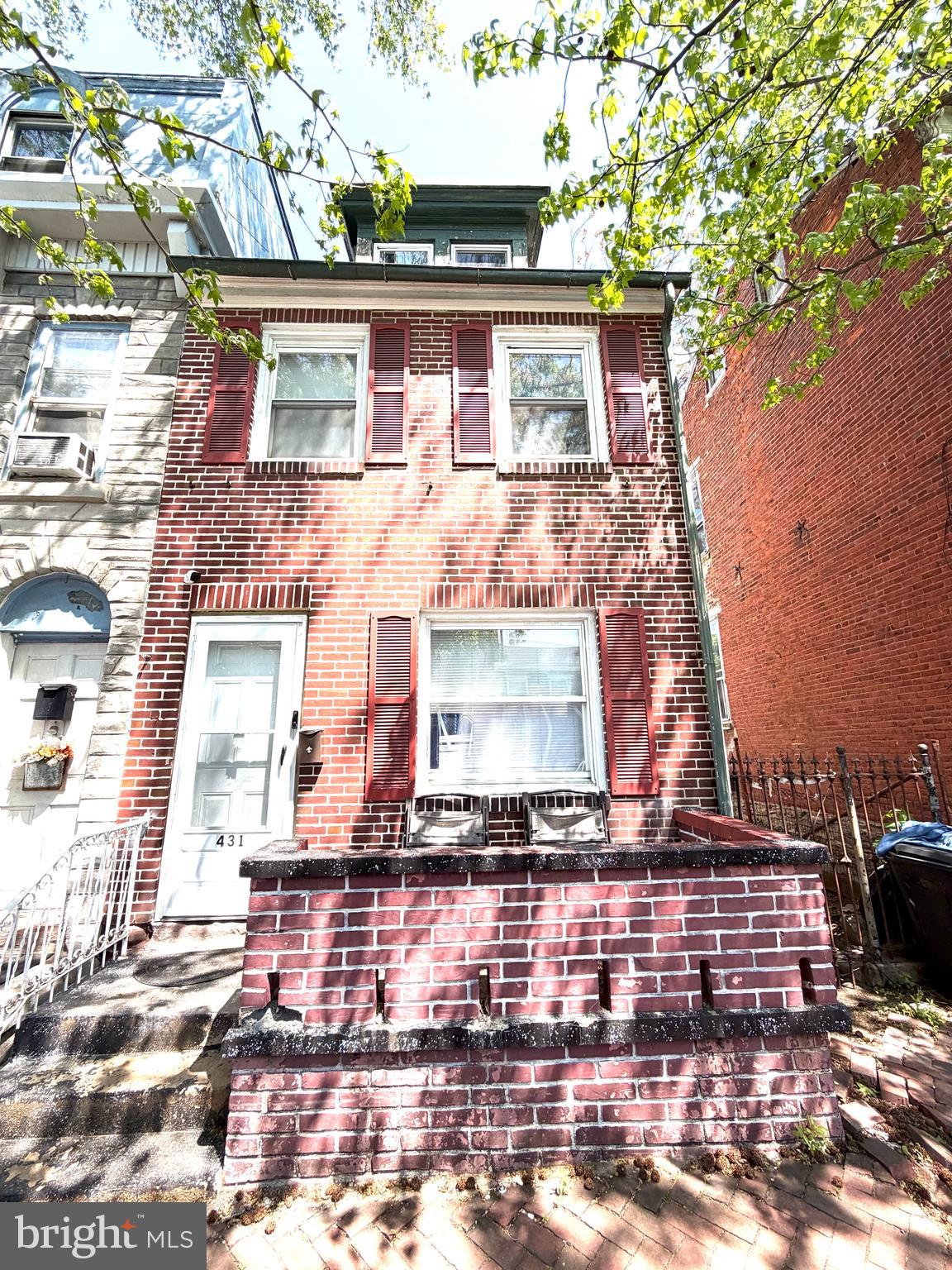 Welcome to this very well-maintained property, actually tenants occupied in a month-to-month lease, paying $1,600.00 plus utilities.  Three bedrooms (two privates), two full bathrooms, one on the first floor and another one on the second floor. Gas heat and water. Sellers have made many updates on this property during their ownership.
Schedule your showing as soon as possible.