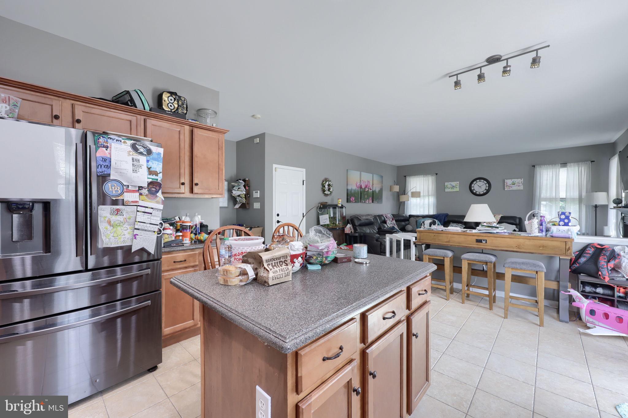 SUNSET KNOLL - Residential