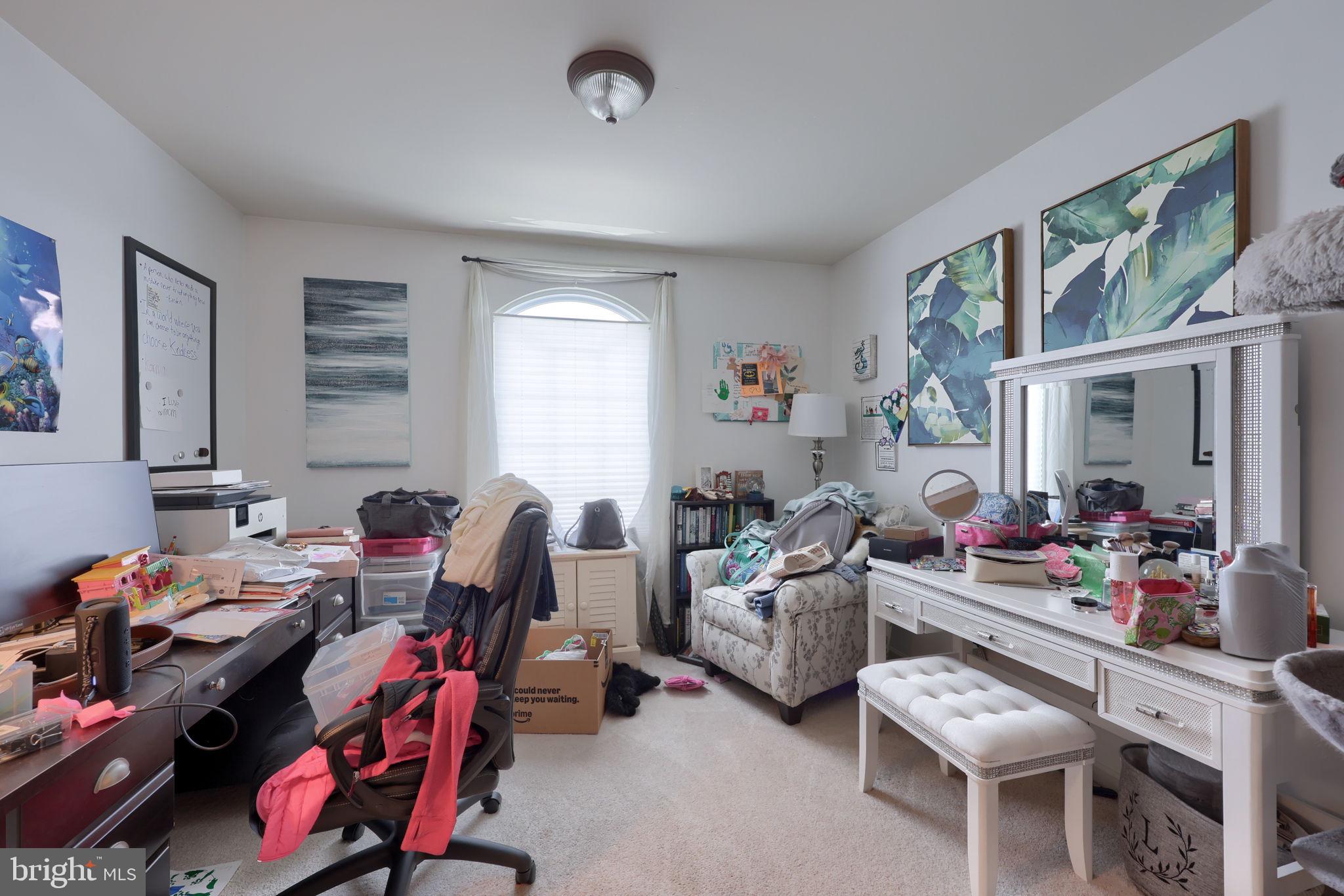 SUNSET KNOLL - Residential