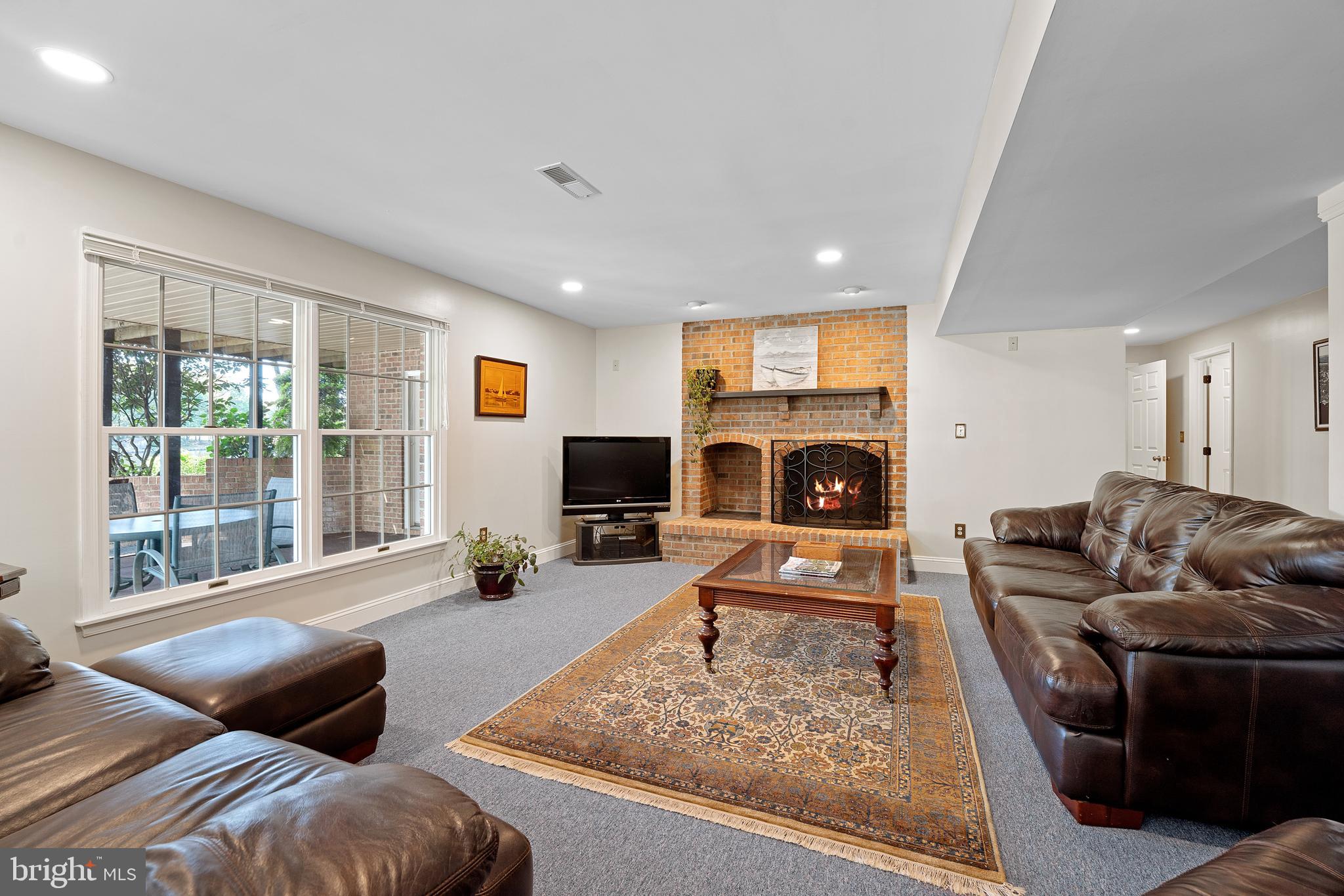 FAWN LAKE - Residential
