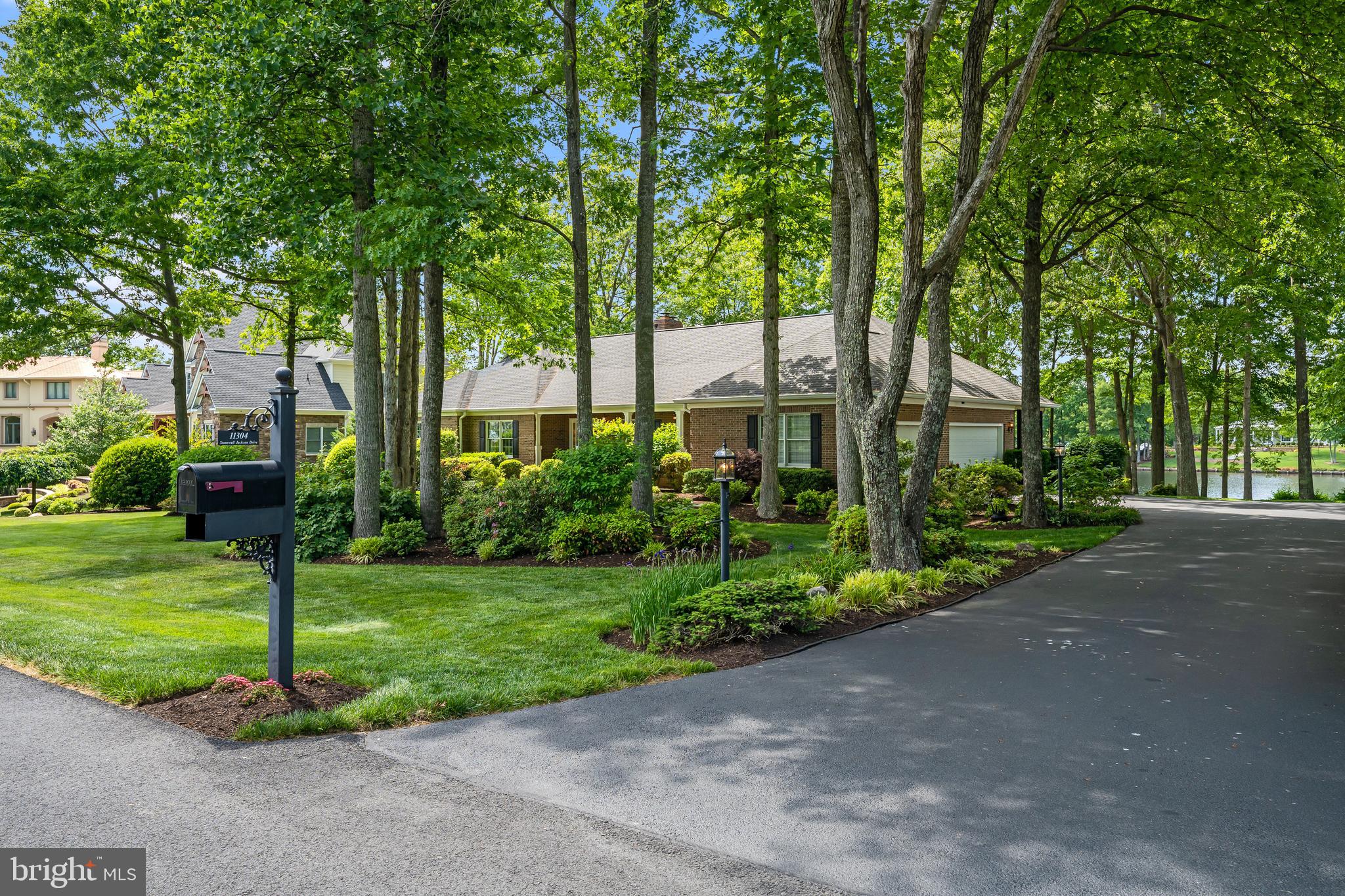 FAWN LAKE - Residential
