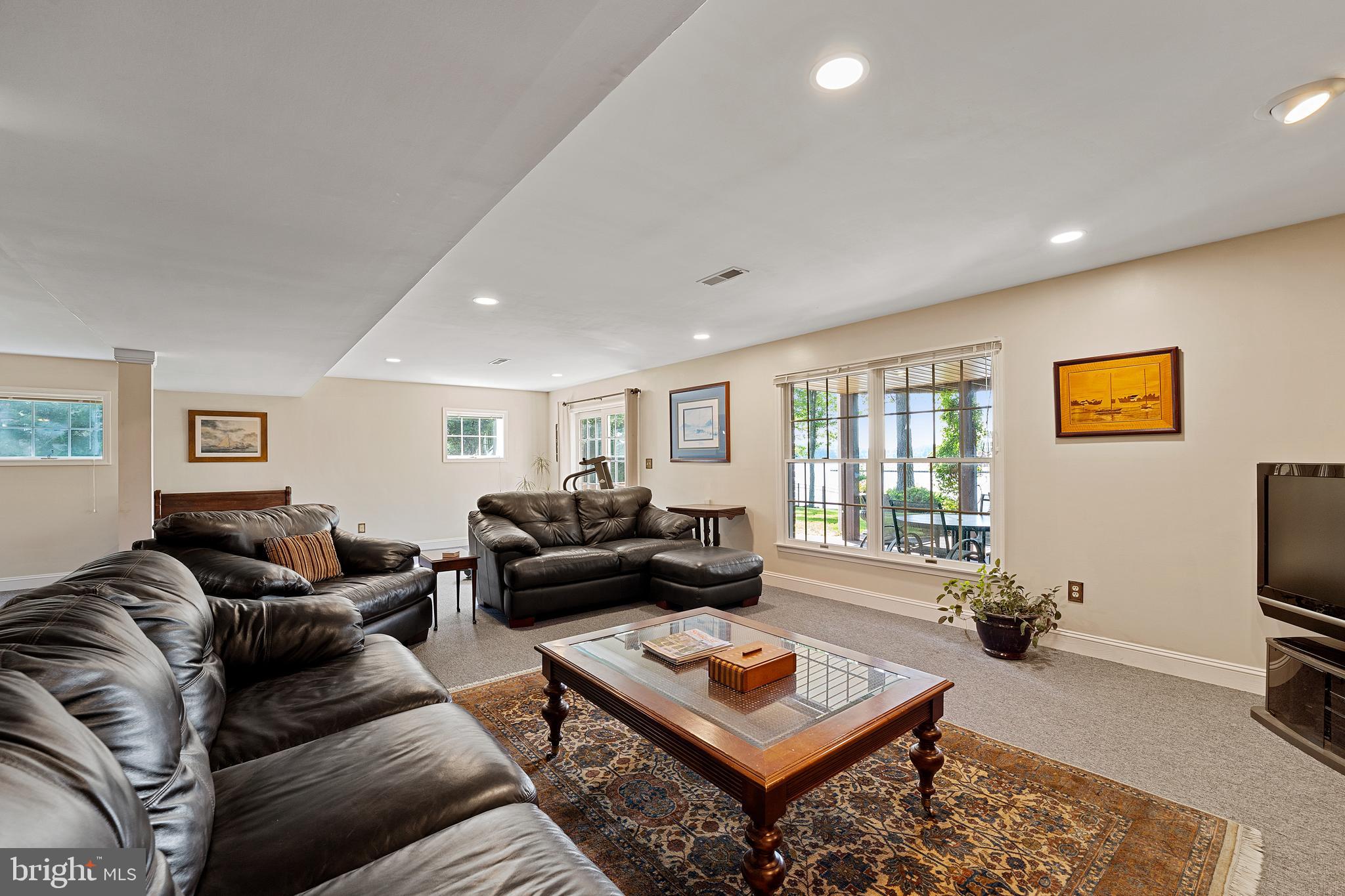FAWN LAKE - Residential