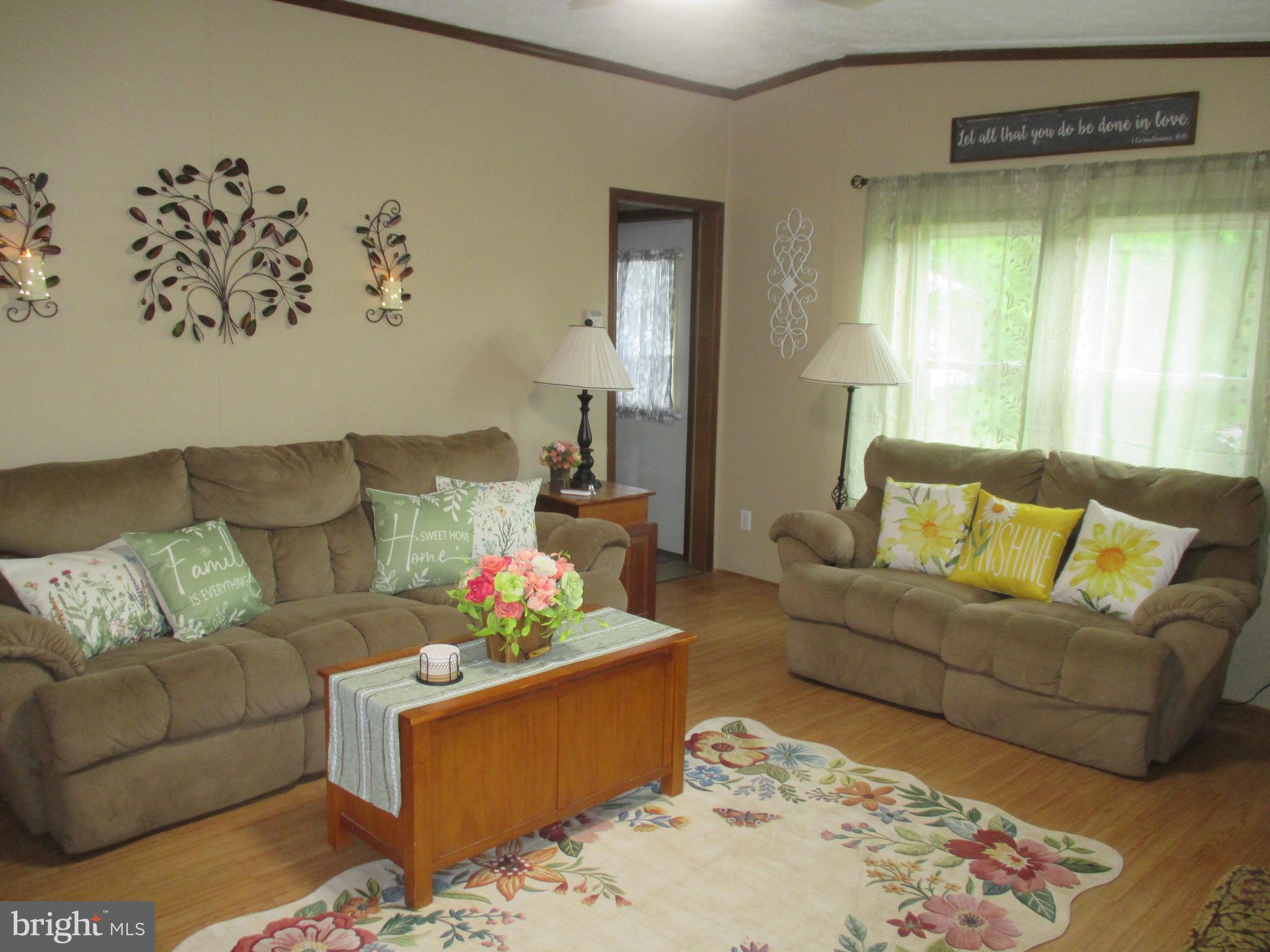 COLONIAL VILLAGE ESTATES - Residential