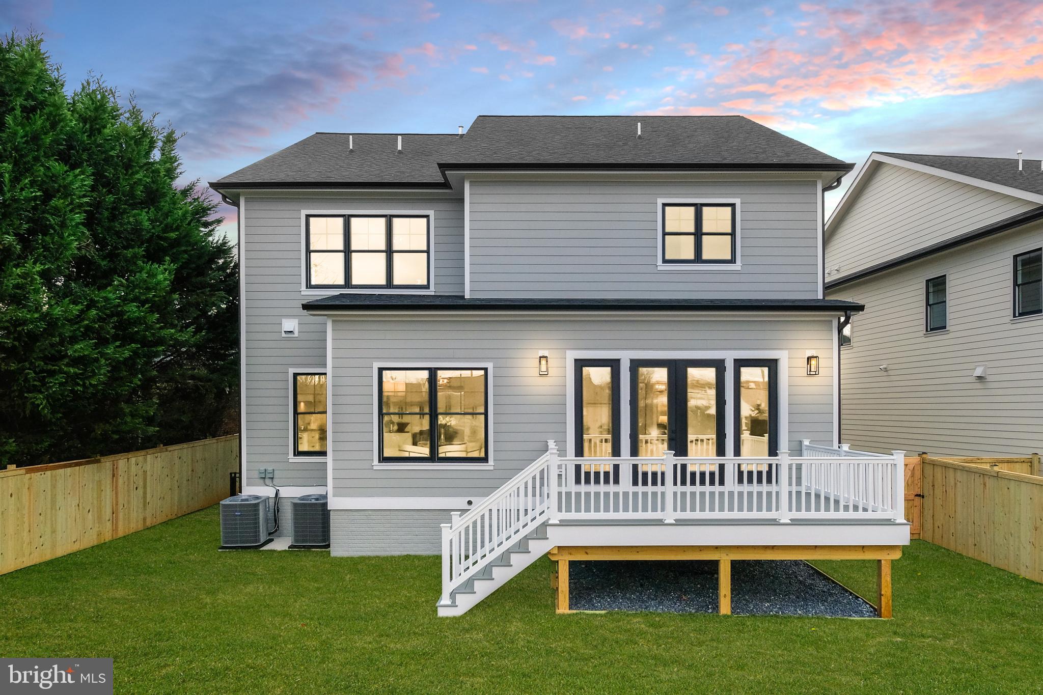 GEORGETOWN VILLAGE - Residential
