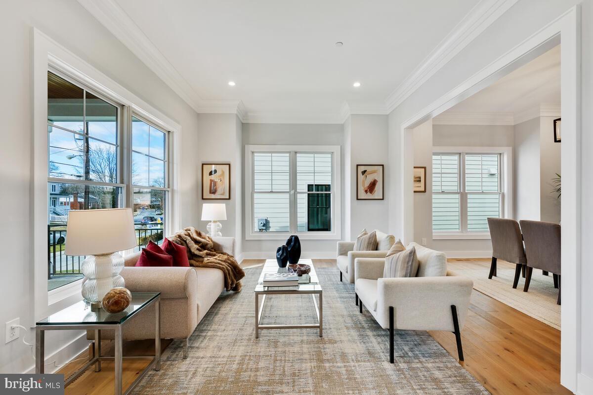 GEORGETOWN VILLAGE - Residential